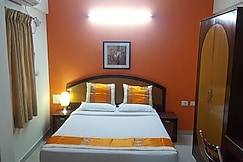 Maple Suites Apartment | Rooms & Restaurant, Bangalore