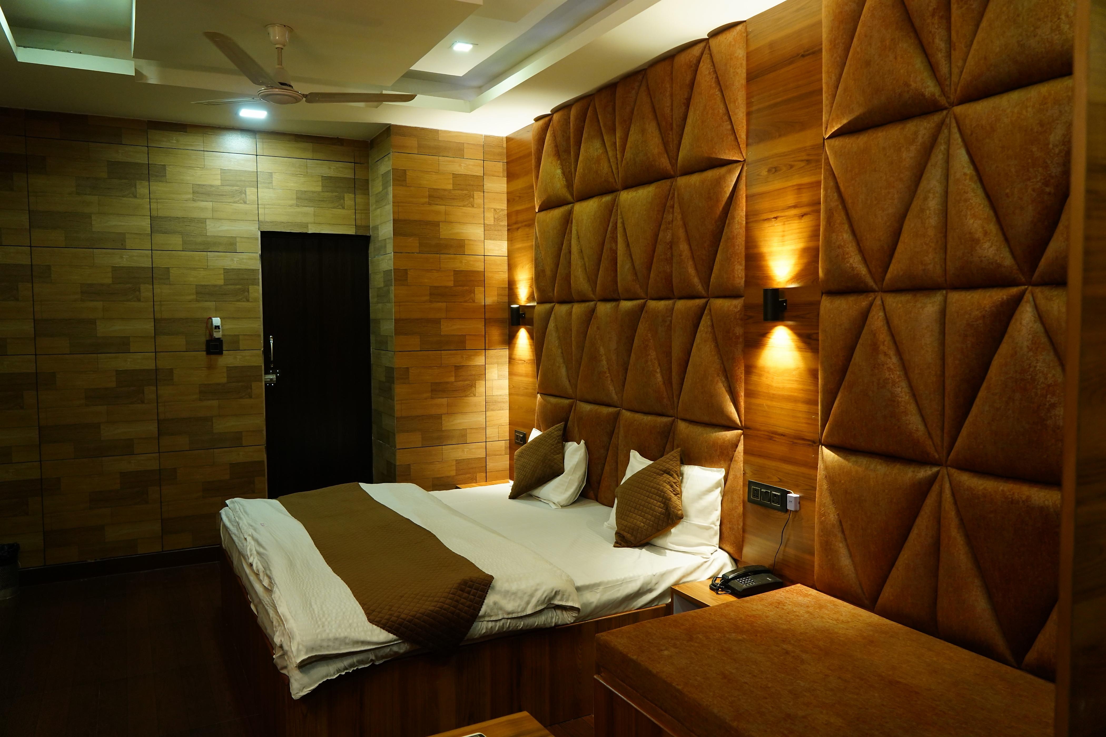 Hotel Shyam Residency - Tap to explore photos