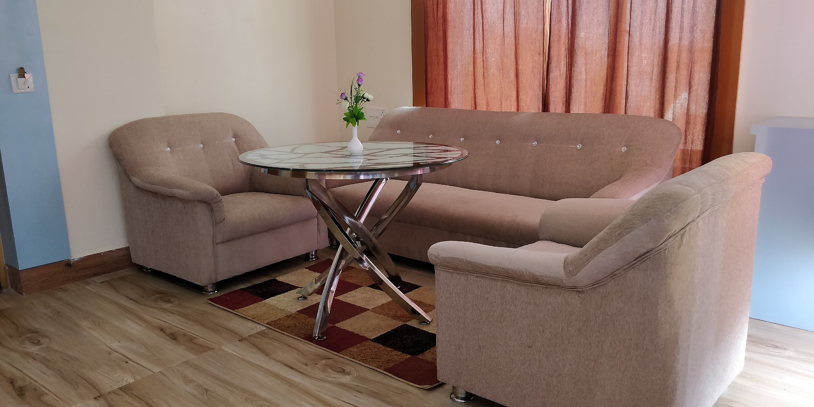 Hotel Nandan international - Tap to explore photos