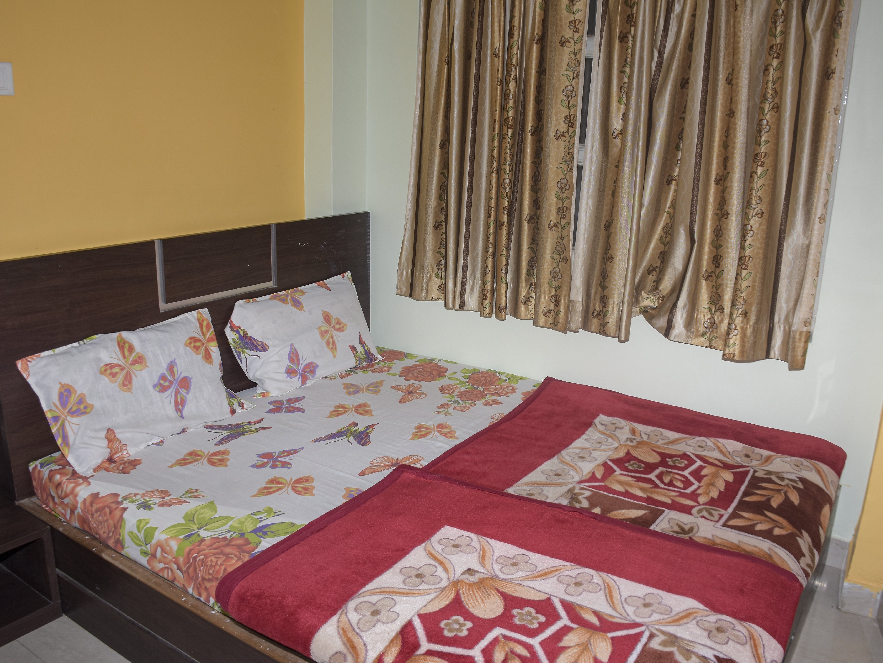 Hotel Madhuvan  - Tap to explore photos