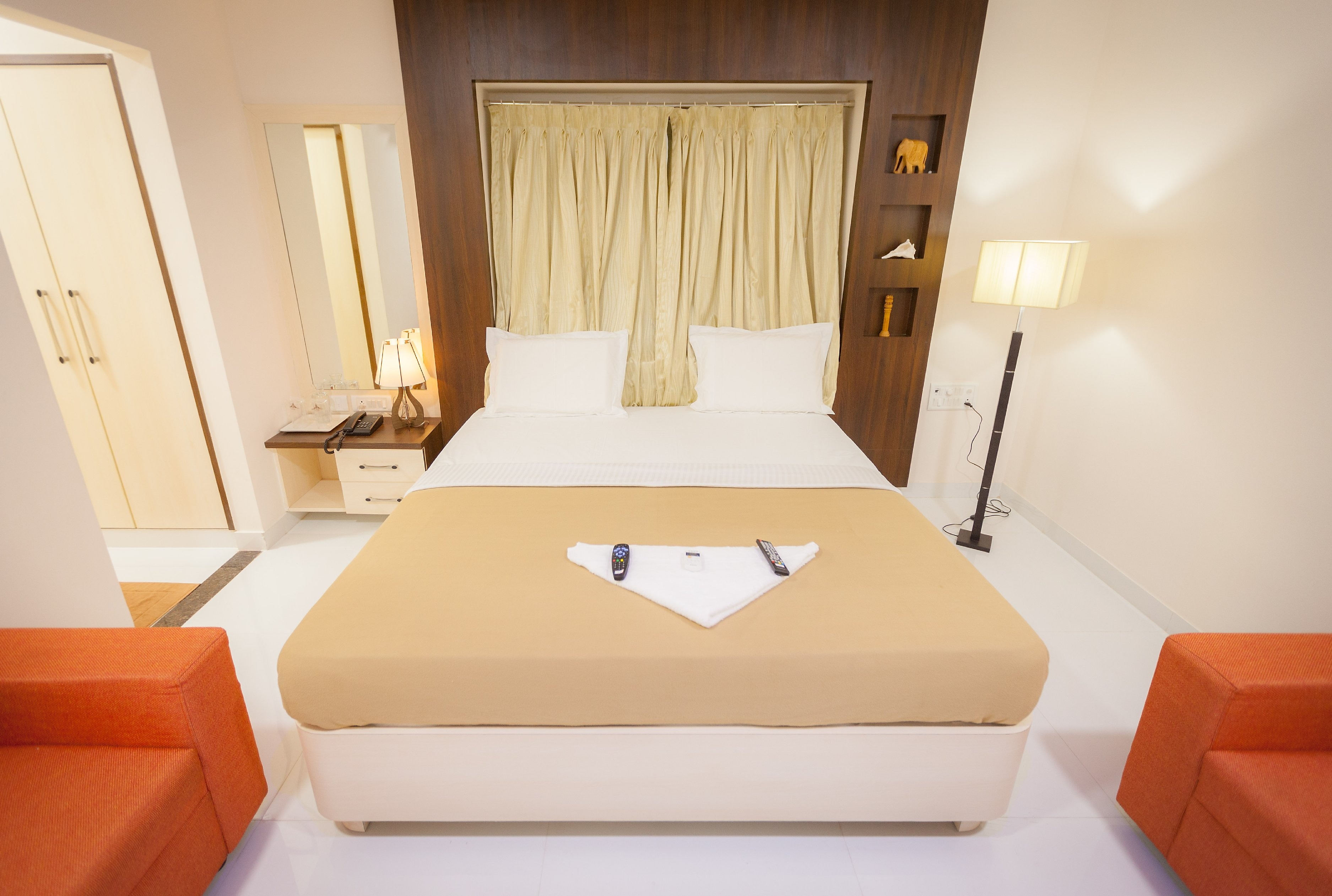 SKB Hotel Grand Days - Tap to explore photos