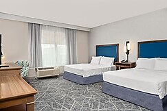 Hampton Inn Chicago North Loyola Station, Chicago