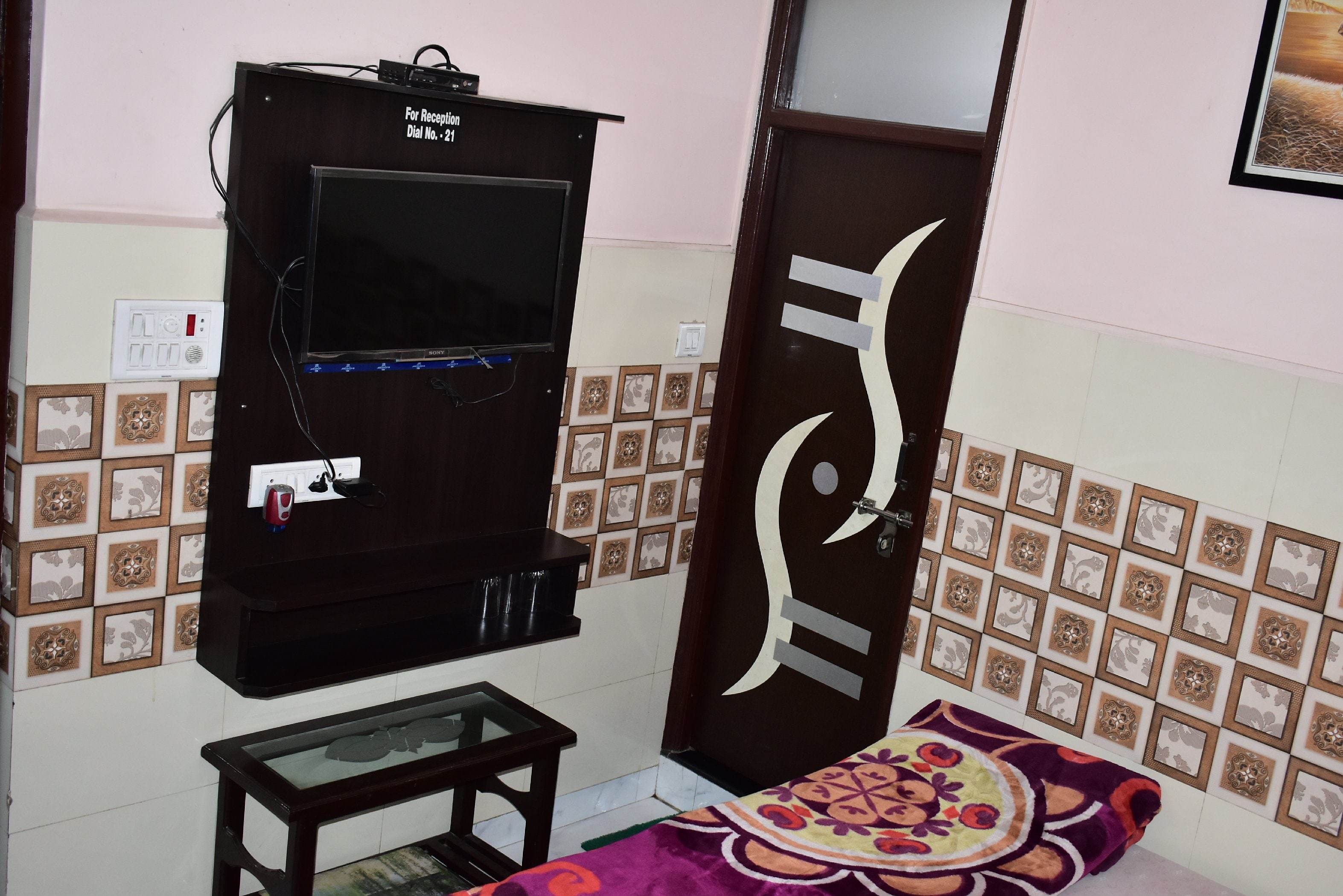 Hotel Shree Shiv Dayal  - Tap to explore photos