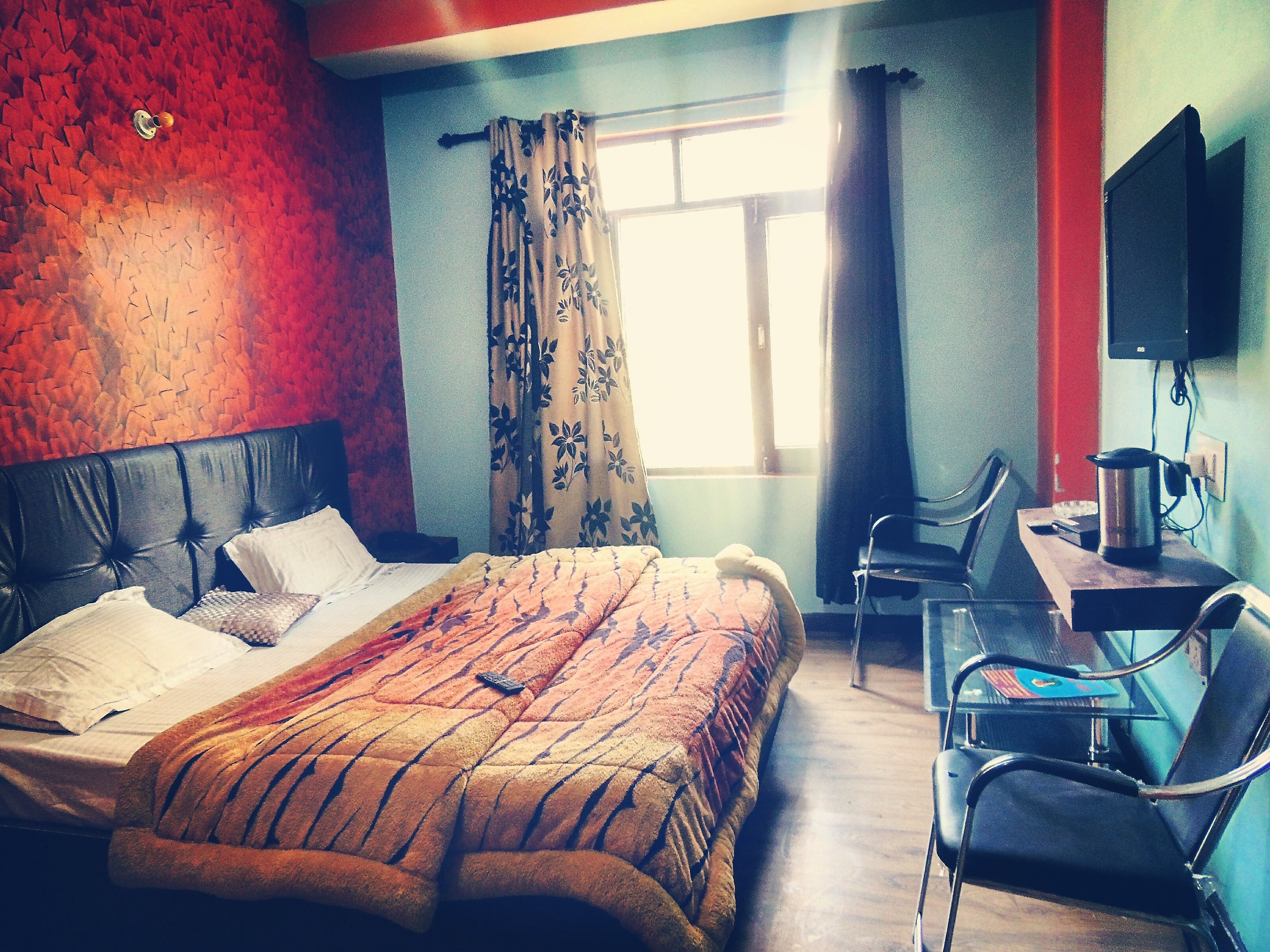 Manali Villa - Tap to explore photos