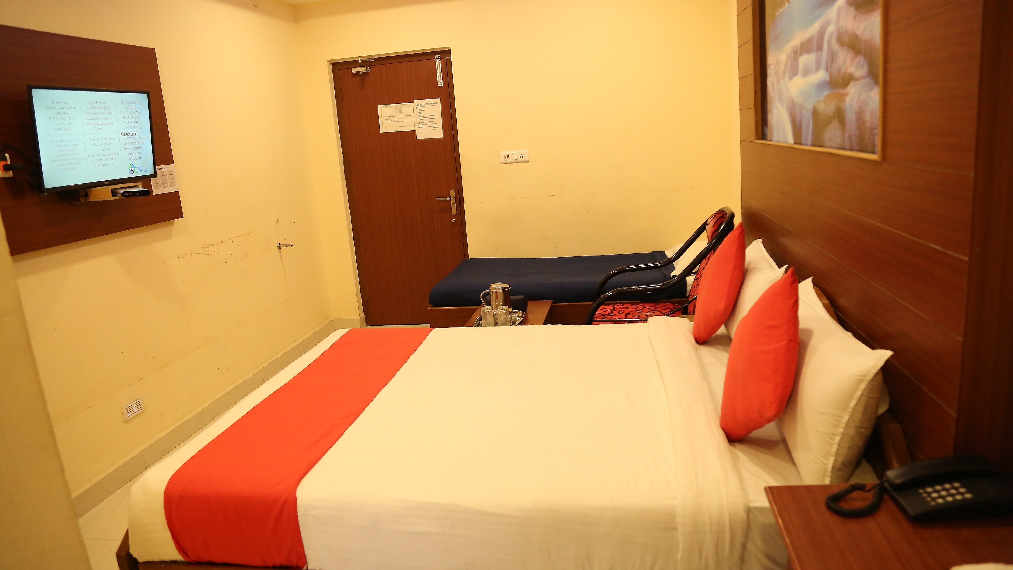 Kumaran Millenniium Residency - Tap to explore photos