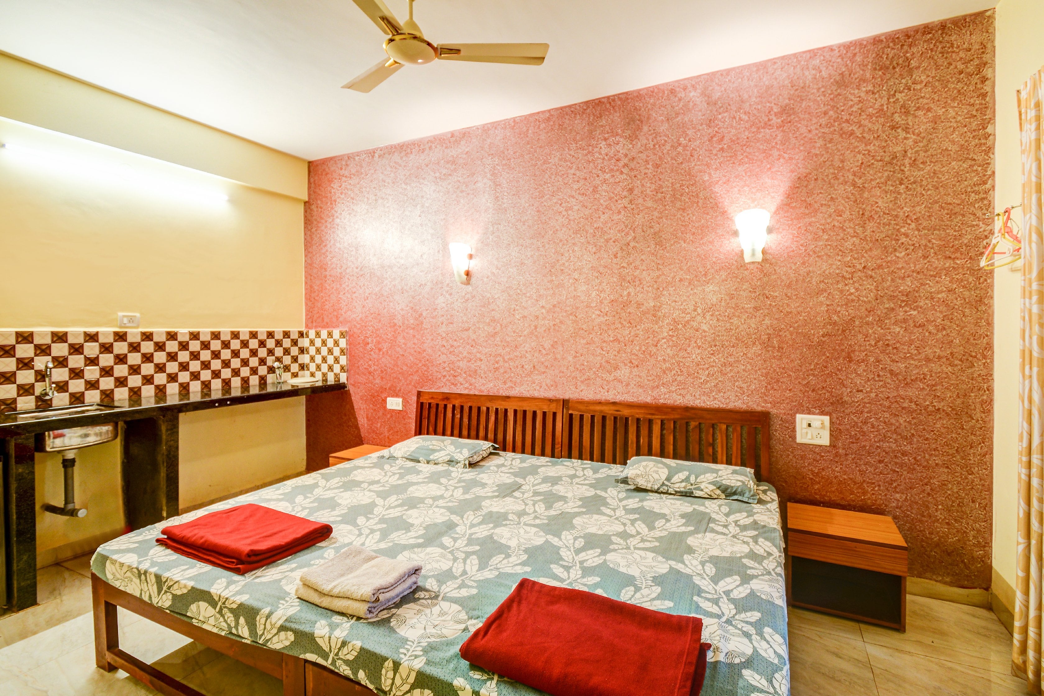 Orchid Guest House  - Tap to explore photos