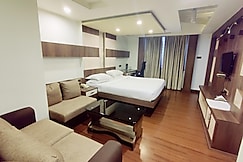 Sri Krishna International, Bangalore