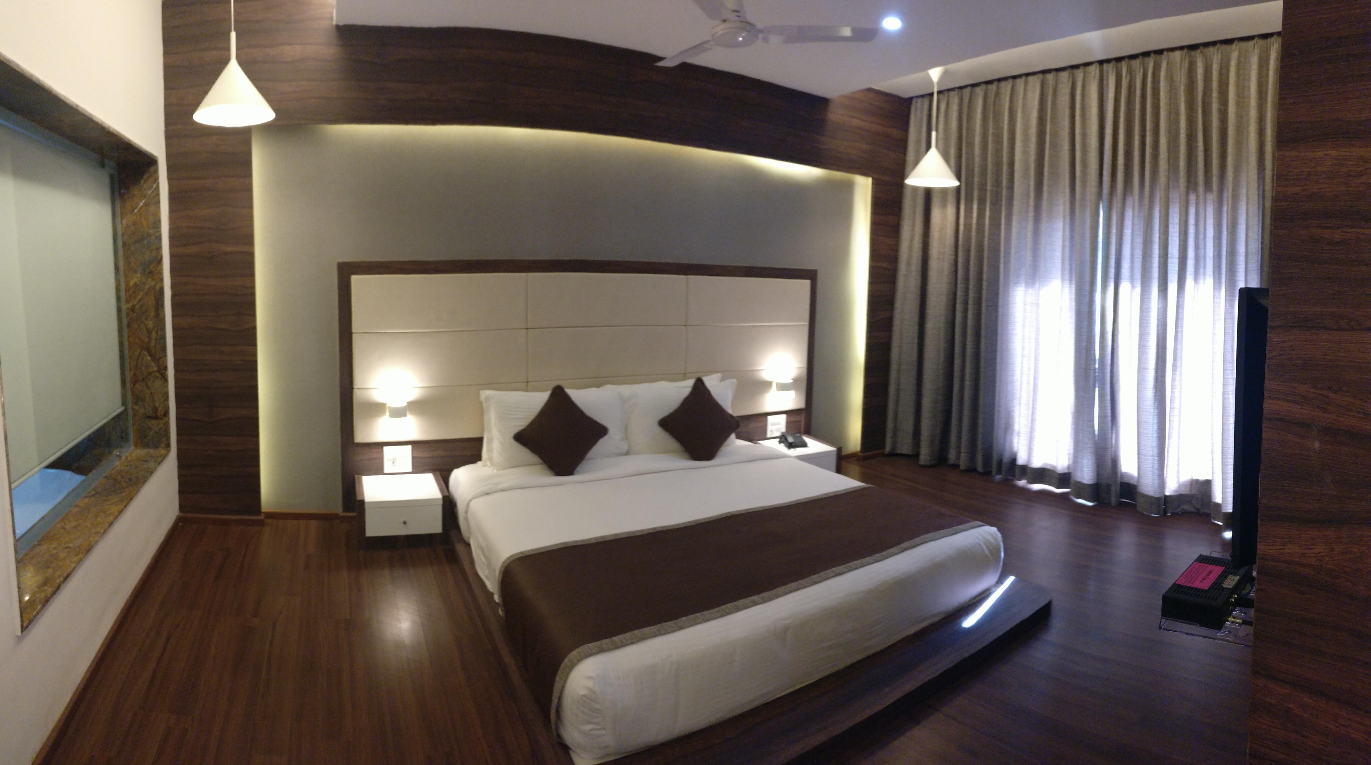 Club Mahindra Dwarka - Tap to explore photos