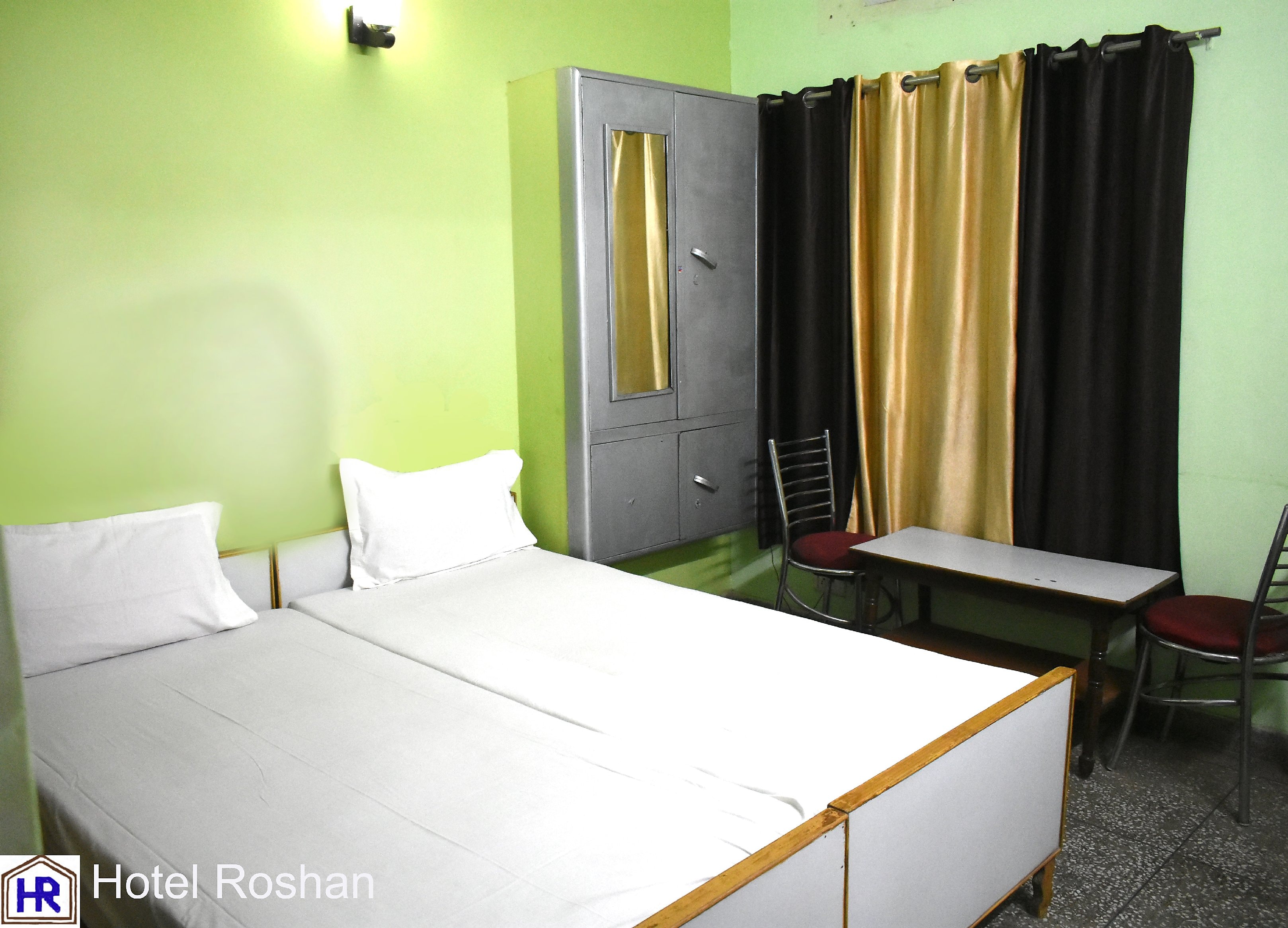 Hotel Roshan - Tap to explore photos