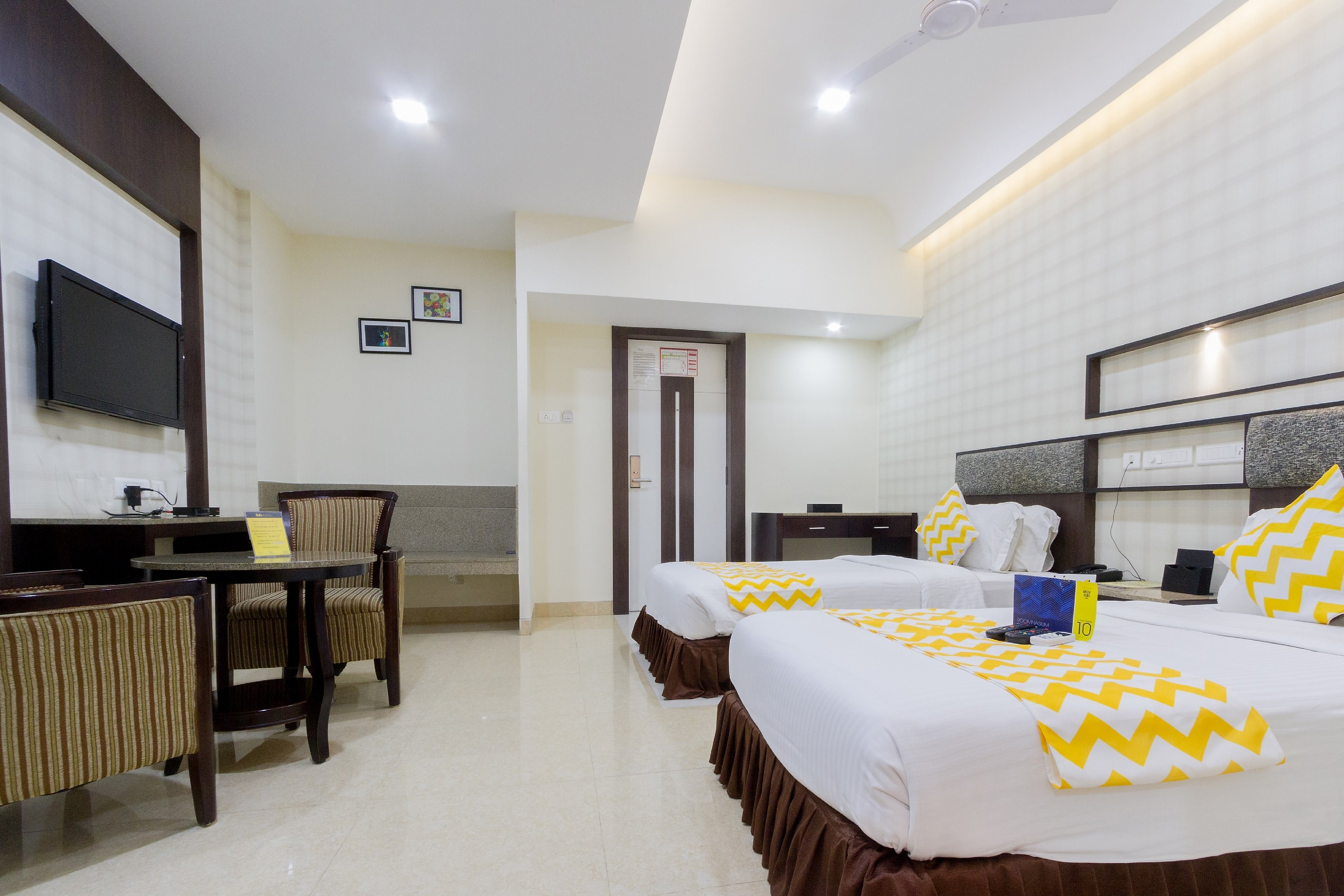 Hotel Southern Residency- Near to SIPCOT - Tap to explore photos