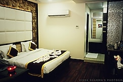 GOLDEN LAUREL INN, Bettiah
