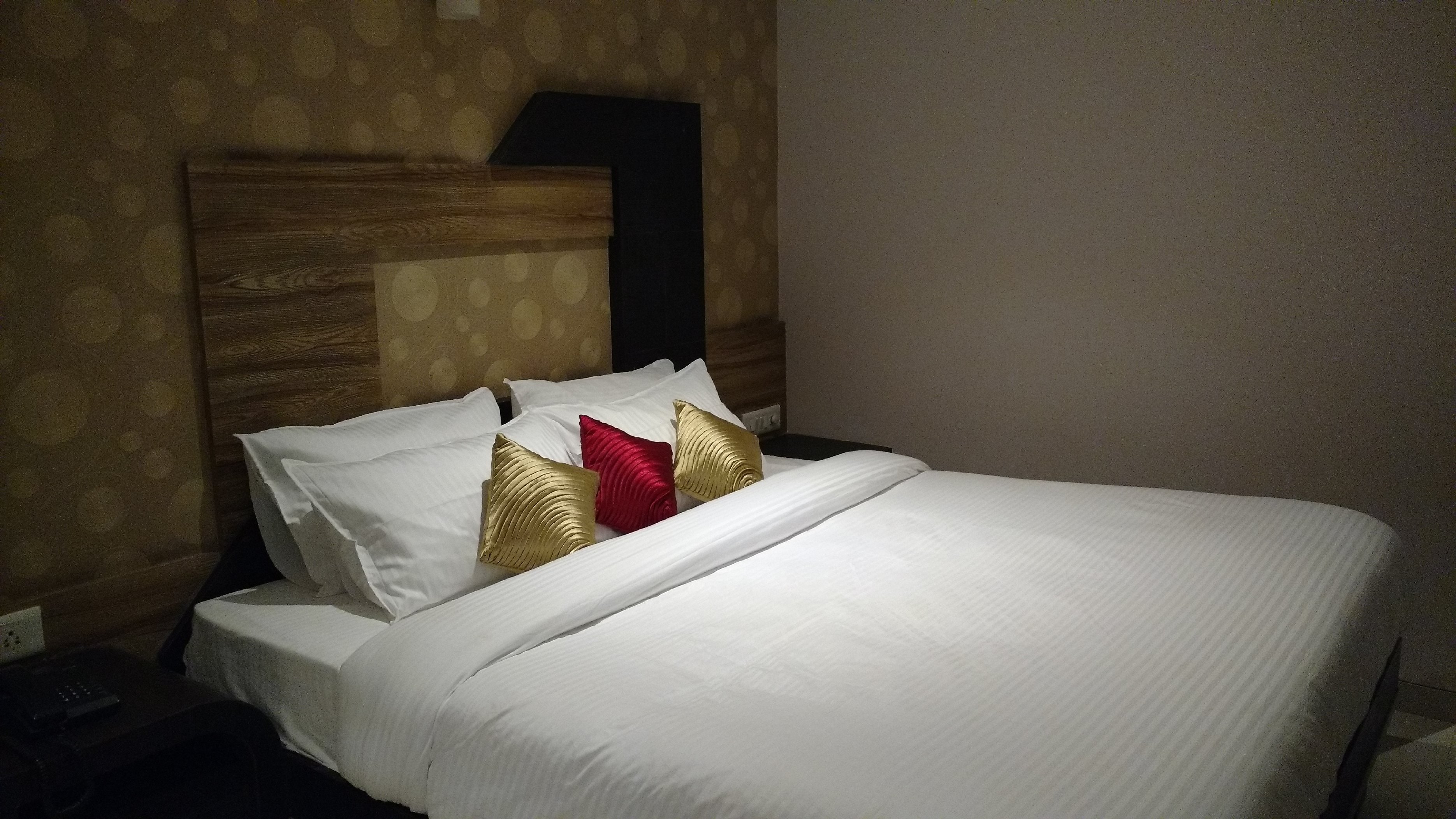 Executive Room 1