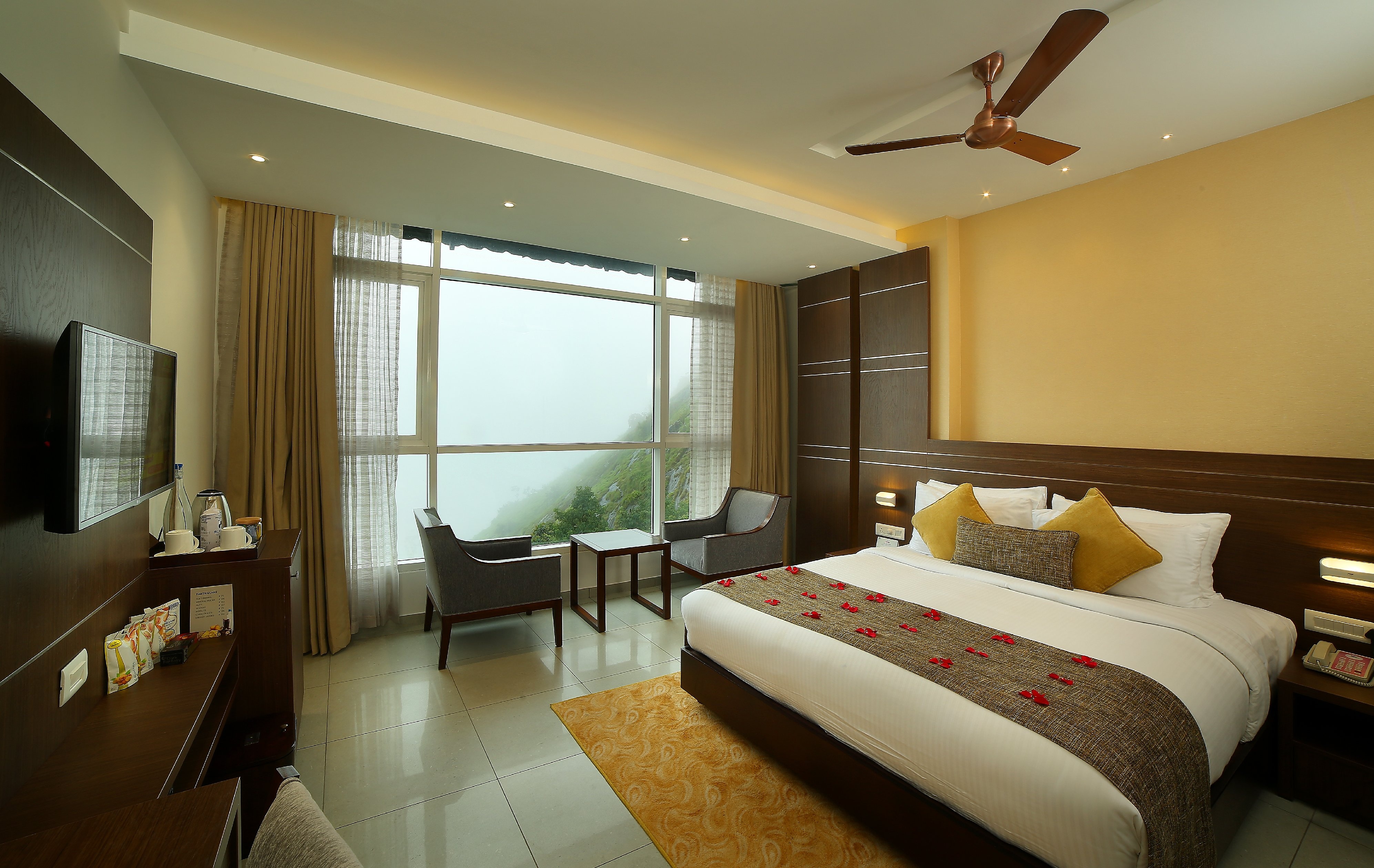 Blanket Hotel & Spa Munnar - Tap to explore photos