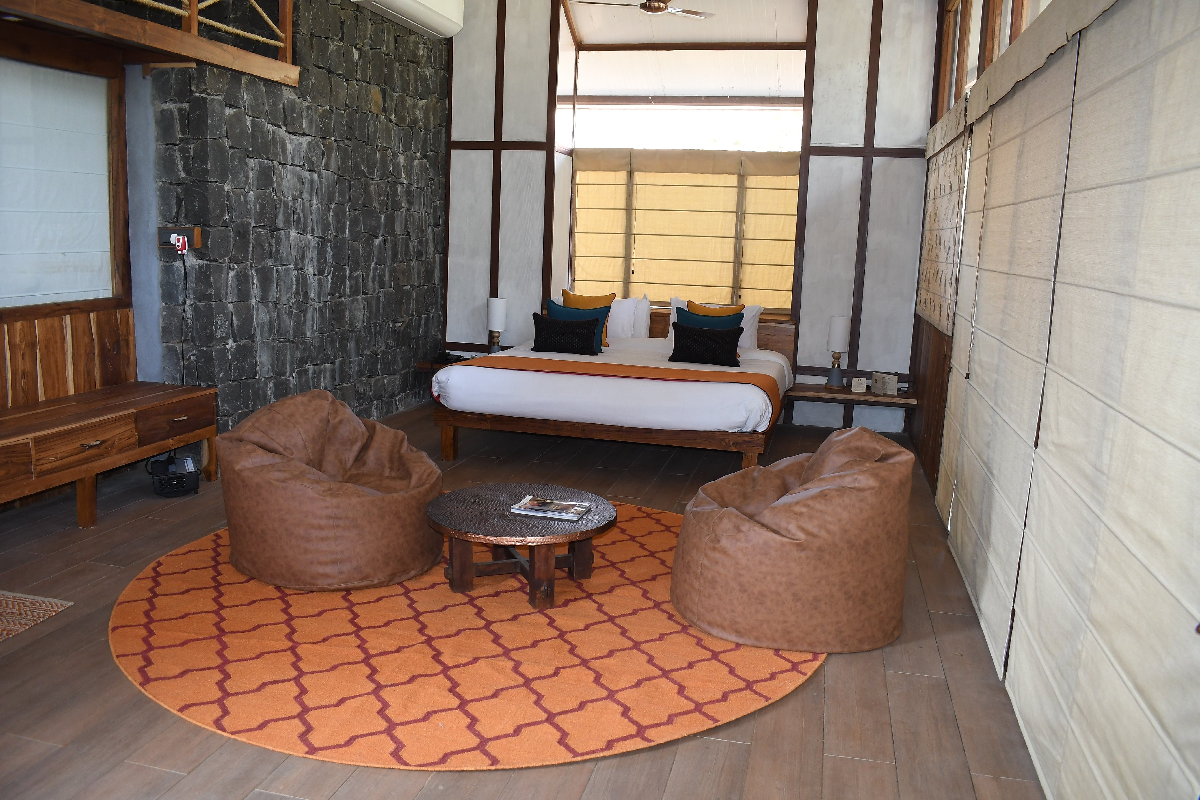 Pench Tree Lodge - Tap to explore photos