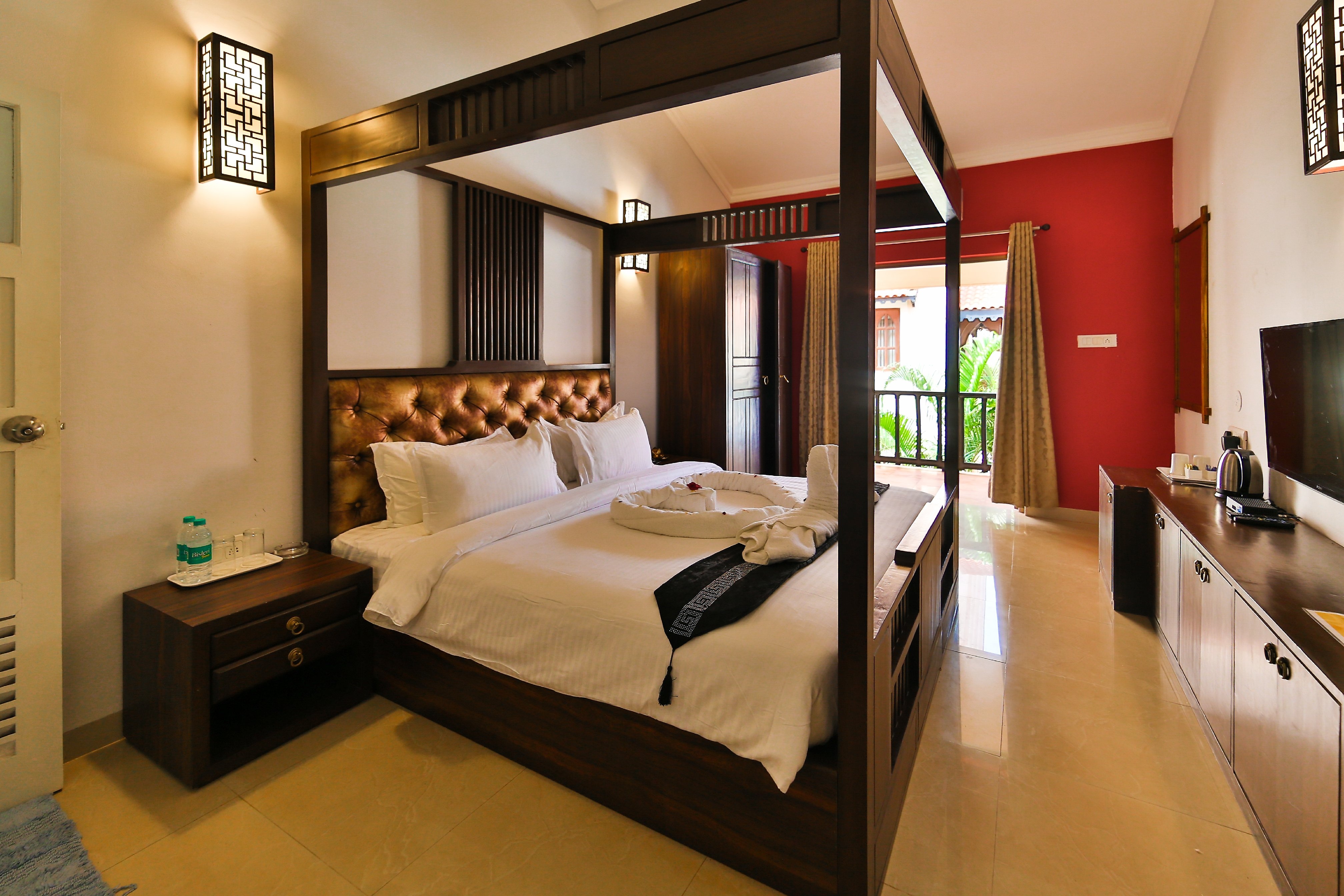 Emperor Resort & Spa @5min Walk from Vagator Beach - Tap to explore photos