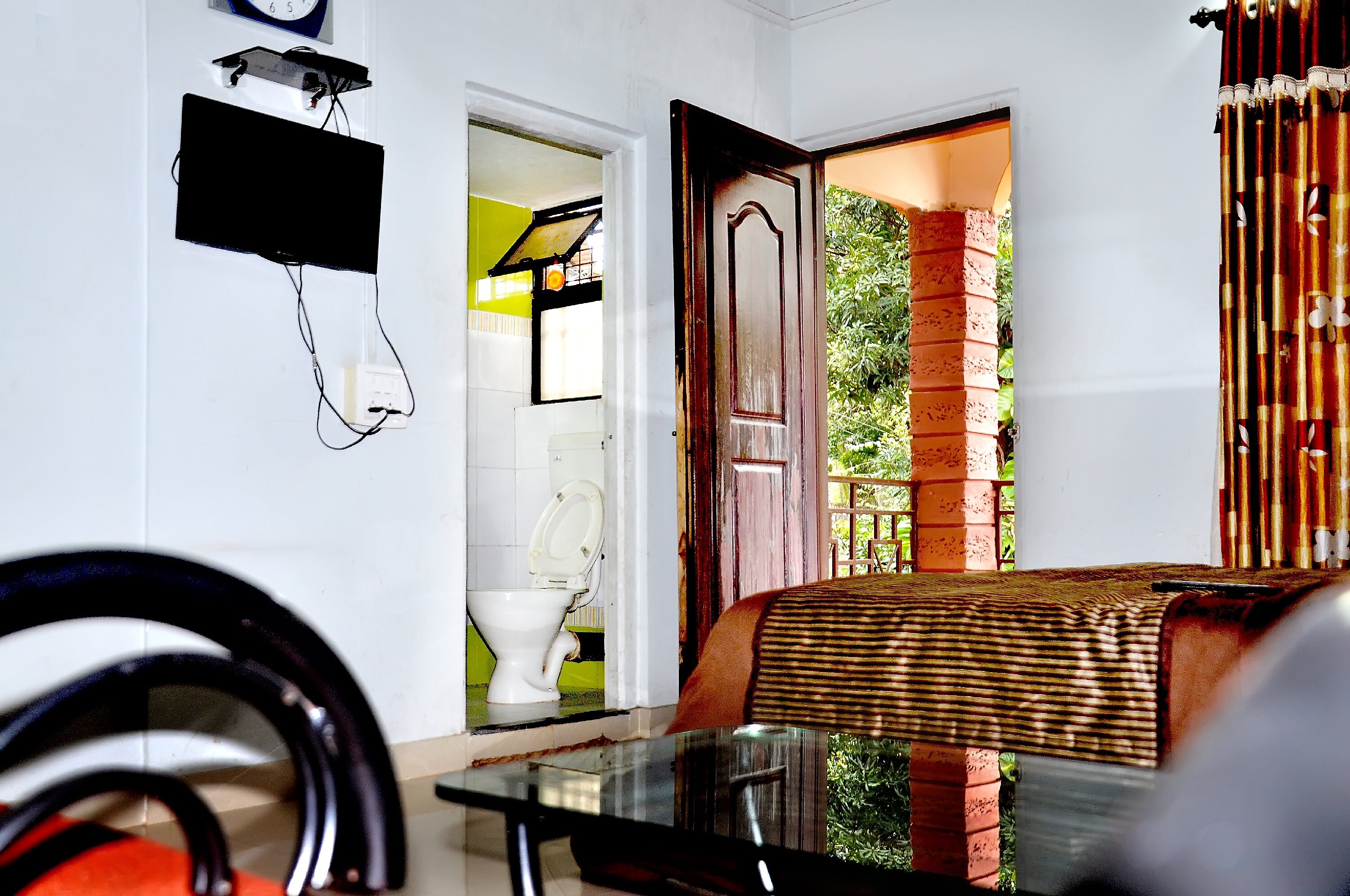 Radhanand Holiday Home - Tap to explore photos