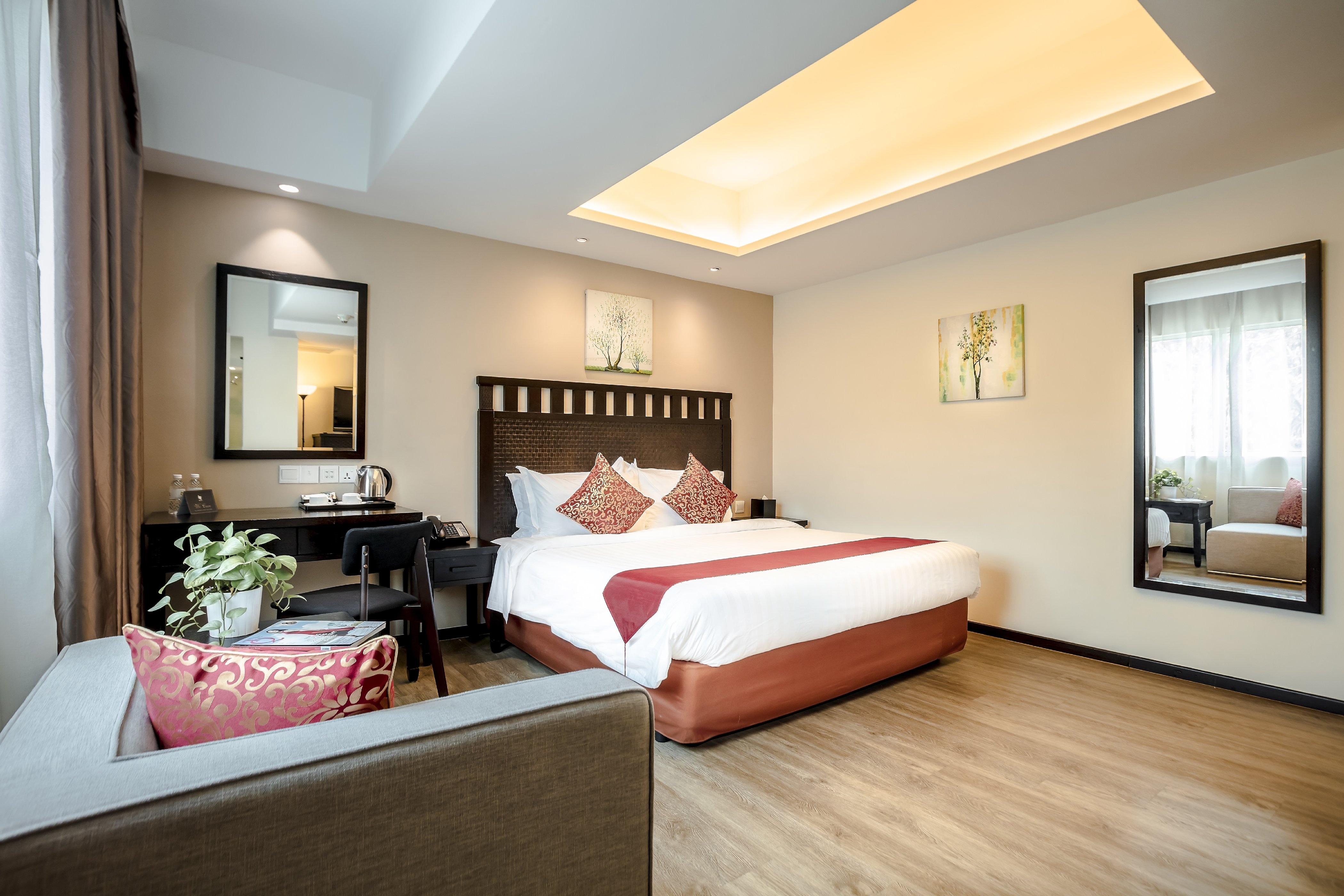 Link Hotel Singapore - Tap to explore photos