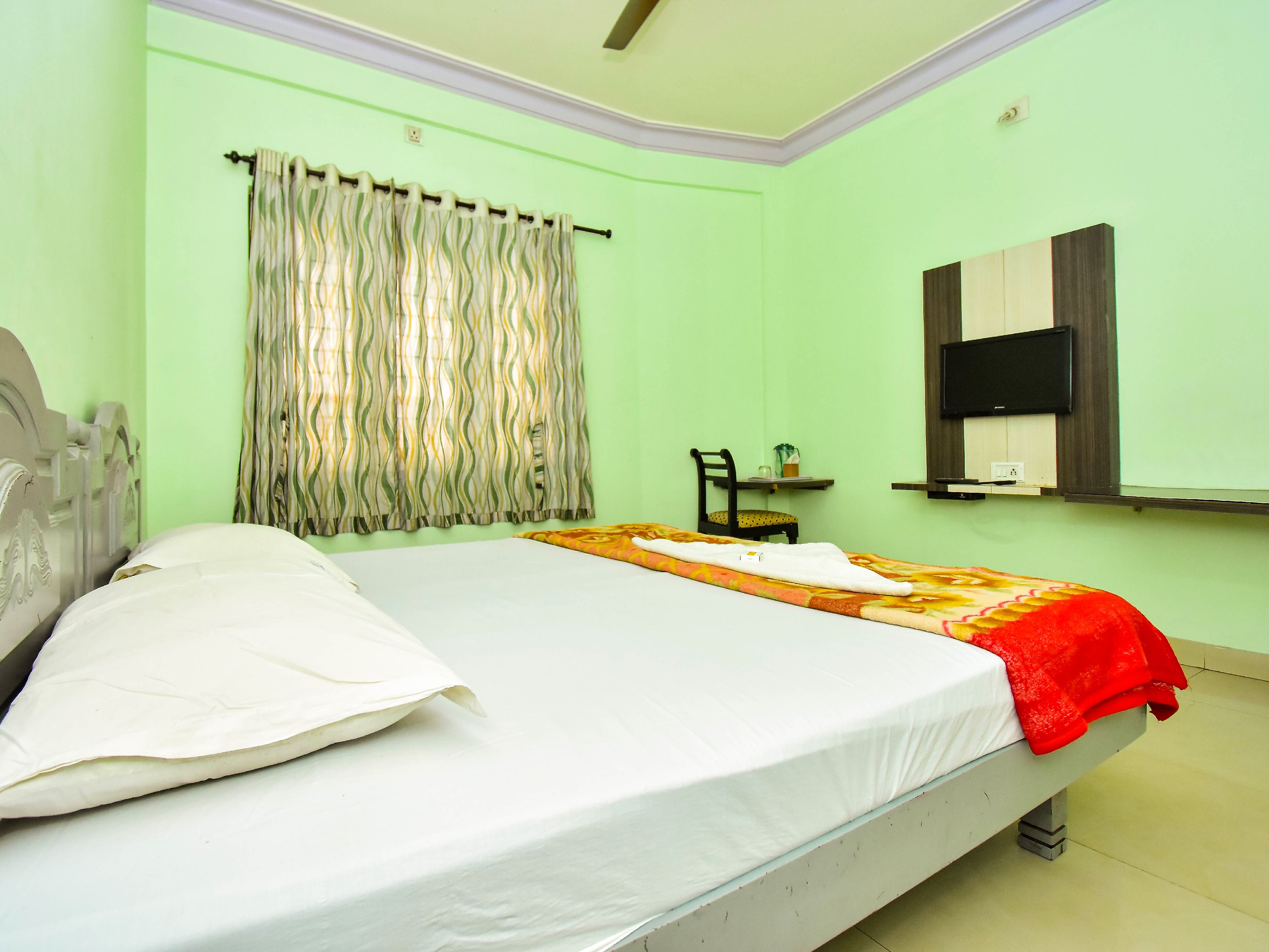 GOVIND REGENCY Guruvayoor Guest House Price, Address & Reviews