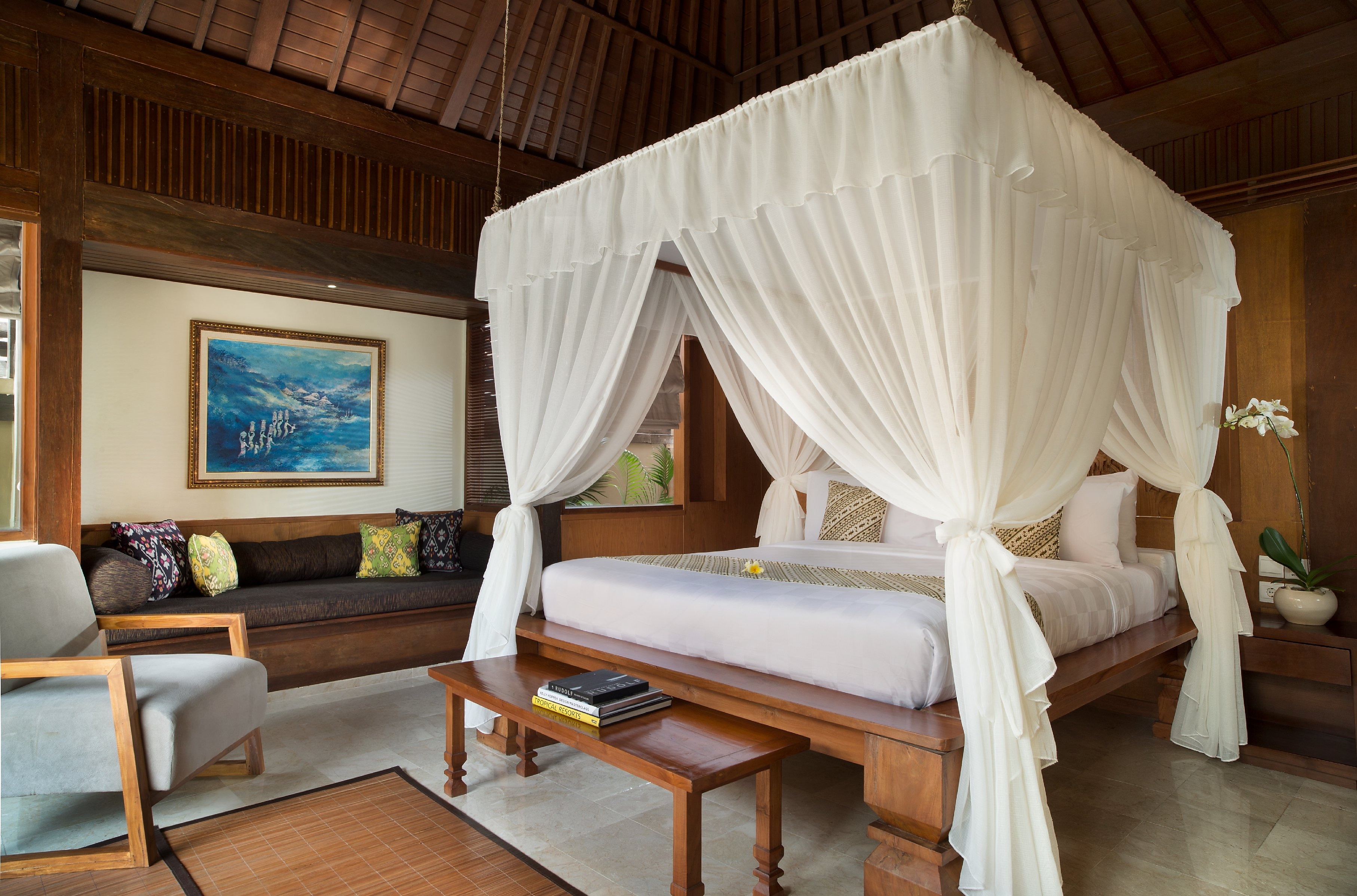 Ubud Village Hotel - Tap to explore photos