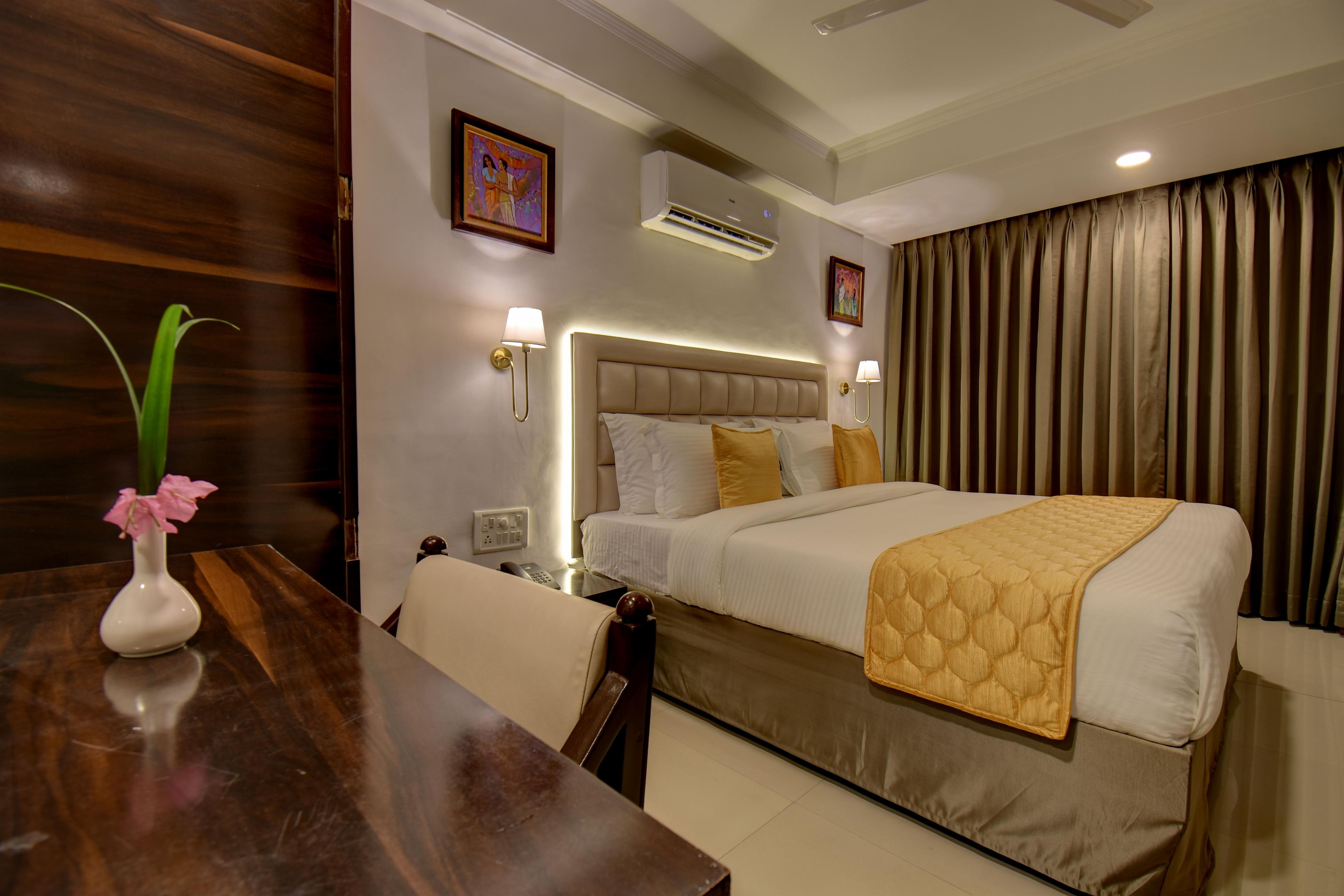 ELITE HOTEL 2