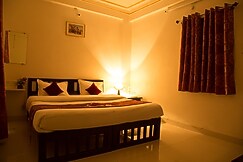Hotel Nahar Garh Palace, Indore