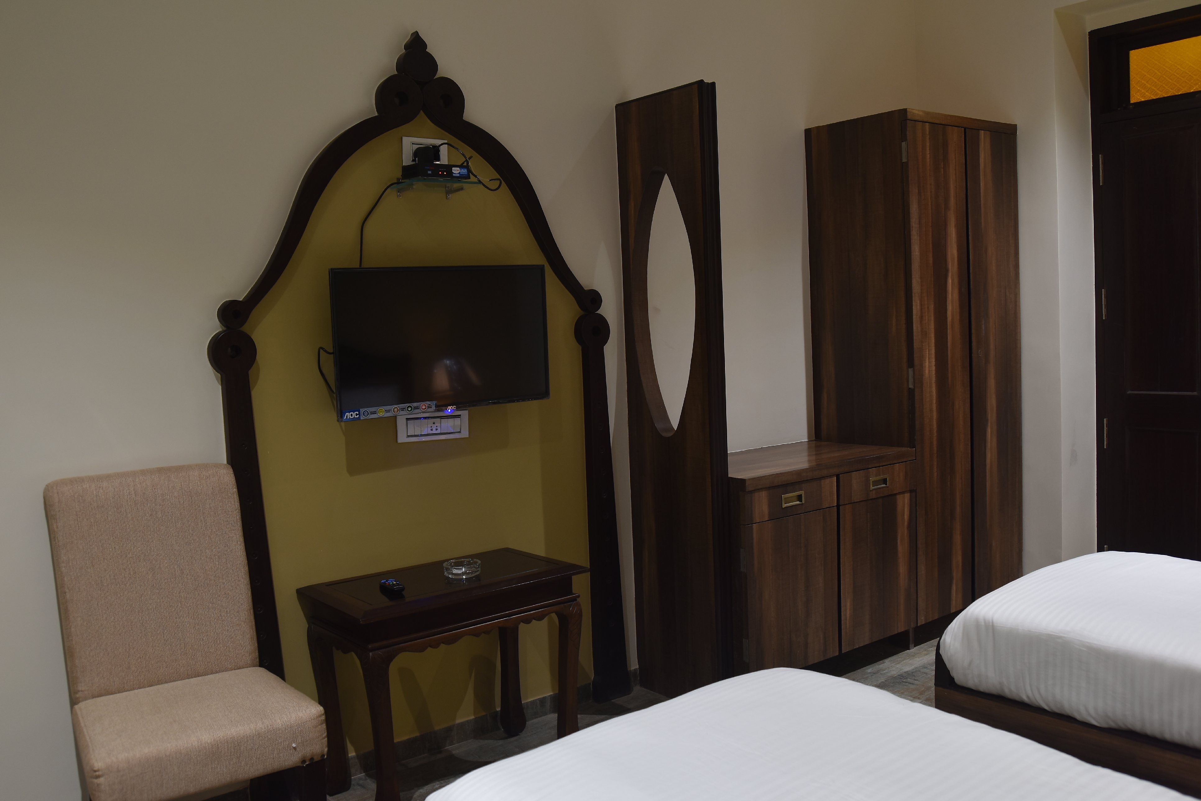 Jaipur Hotel New- A Heritage Hotel - Tap to explore photos