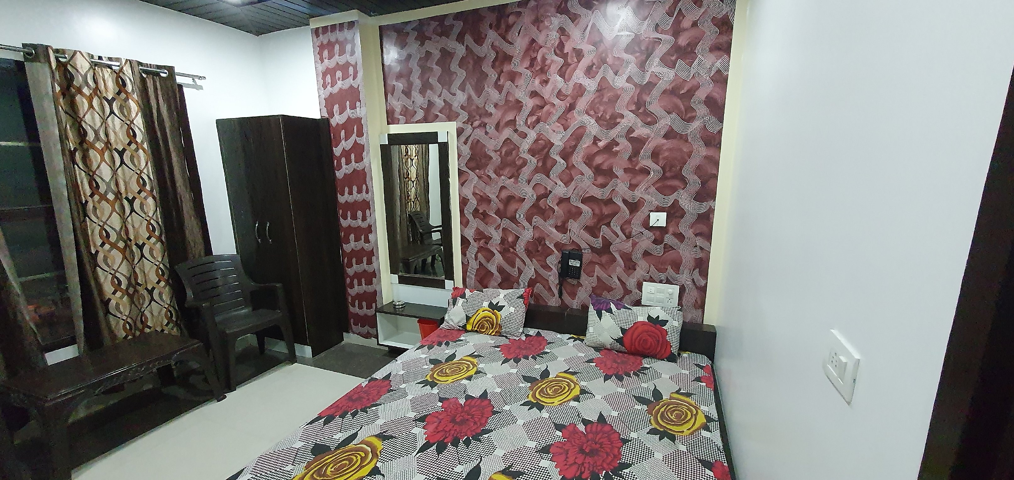 Hotel Dargan Residency - Tap to explore photos
