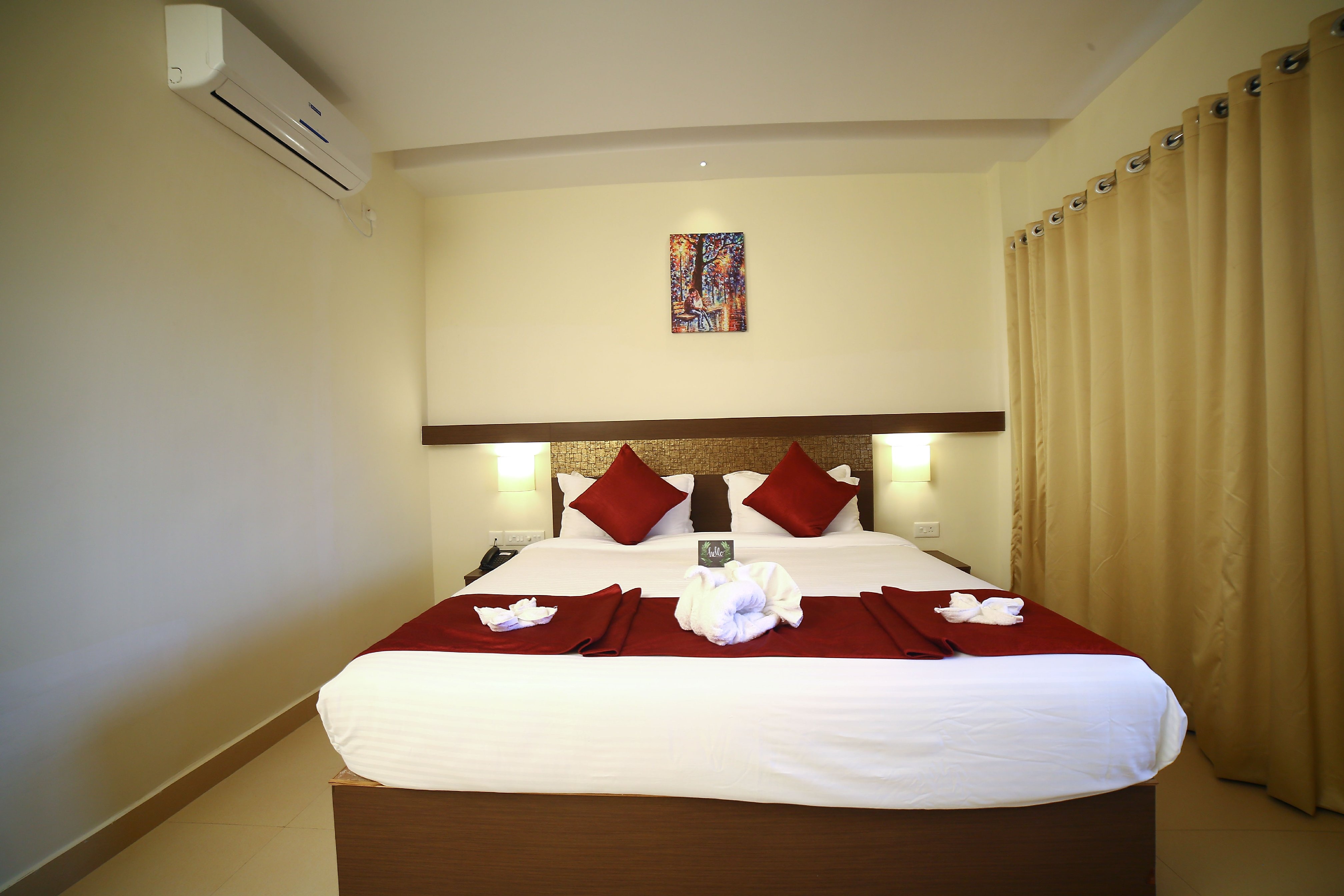 Hotel Yamuna - Tap to explore photos
