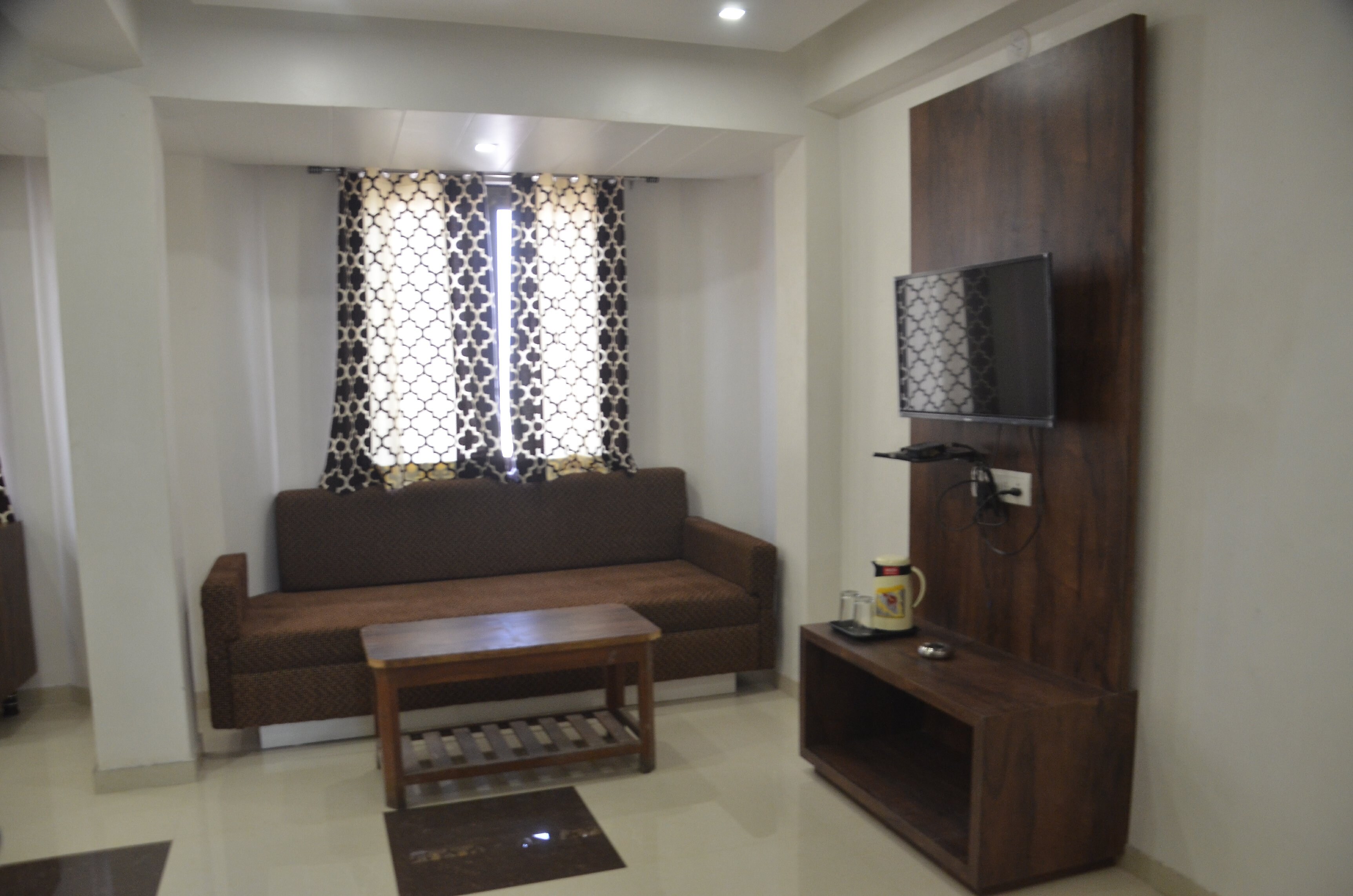 Hotel Jalaj Retreat(Near Bhilwara Railway Station) - Tap to explore photos