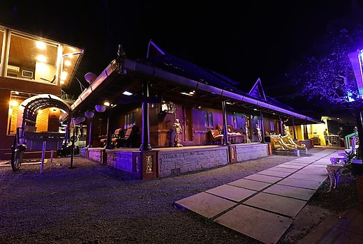 Castillo De Woods | The Private Luxury Villa | 6 BHK