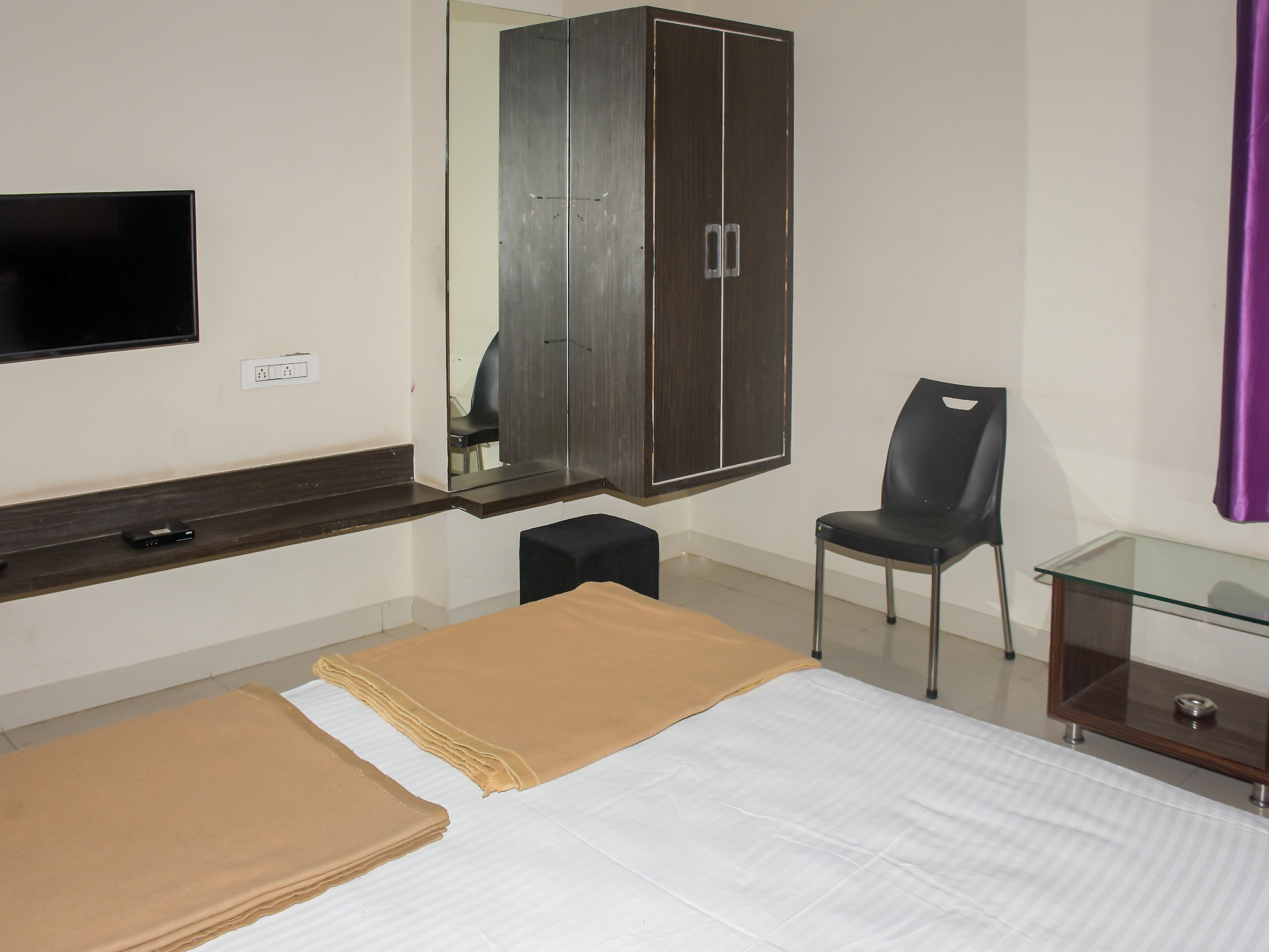 Ashapura Hotel N Restro. - Tap to explore photos