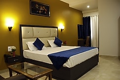 Hotel Zorba, Rohtak