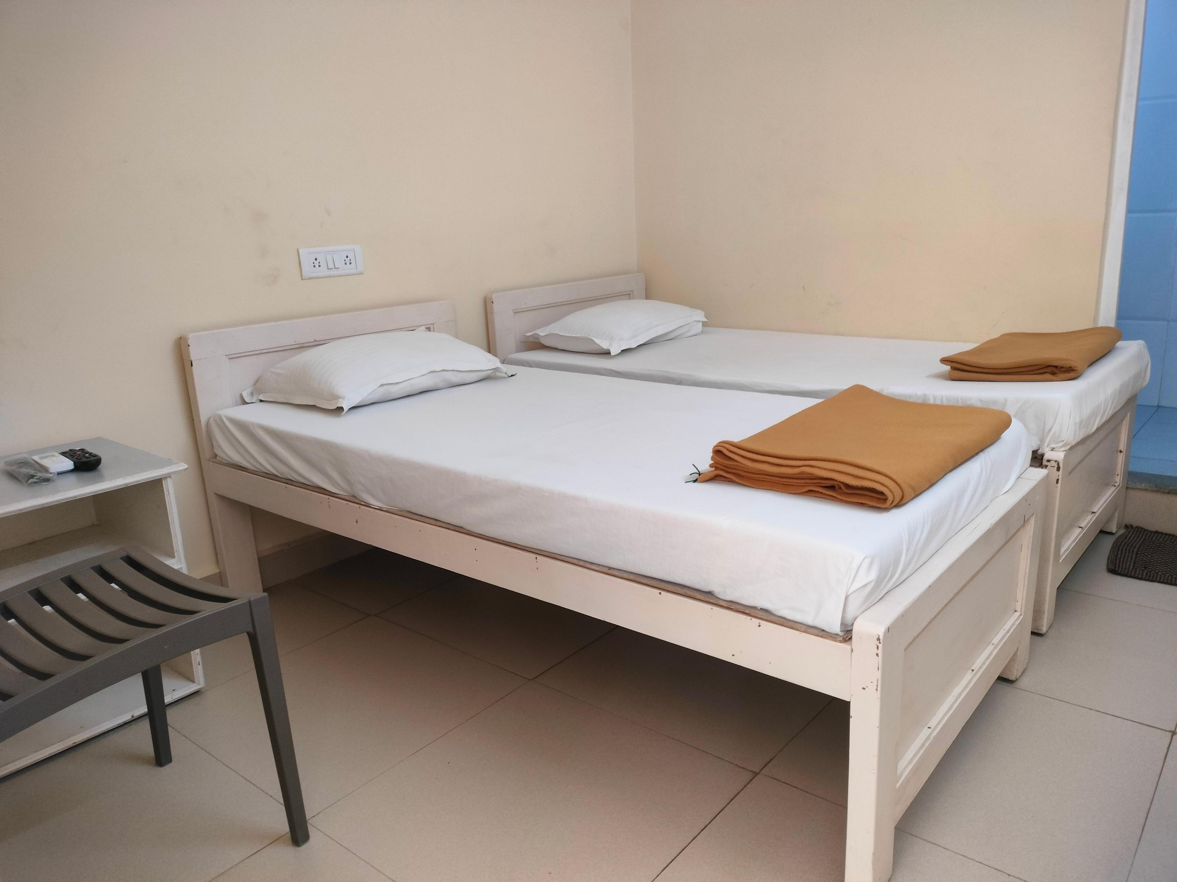 Oceanside Hotel Mahabalipuram - Tap to explore photos