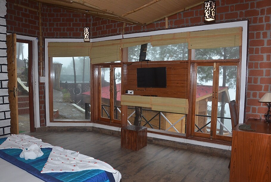 Ivy Green Resort Lansdowne Inr 342 Off 5 7 0 0 Resort Price Address Reviews