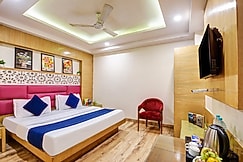Hotel Mohit 2 Mins Walk From New Delhi Railway Station, Delhi