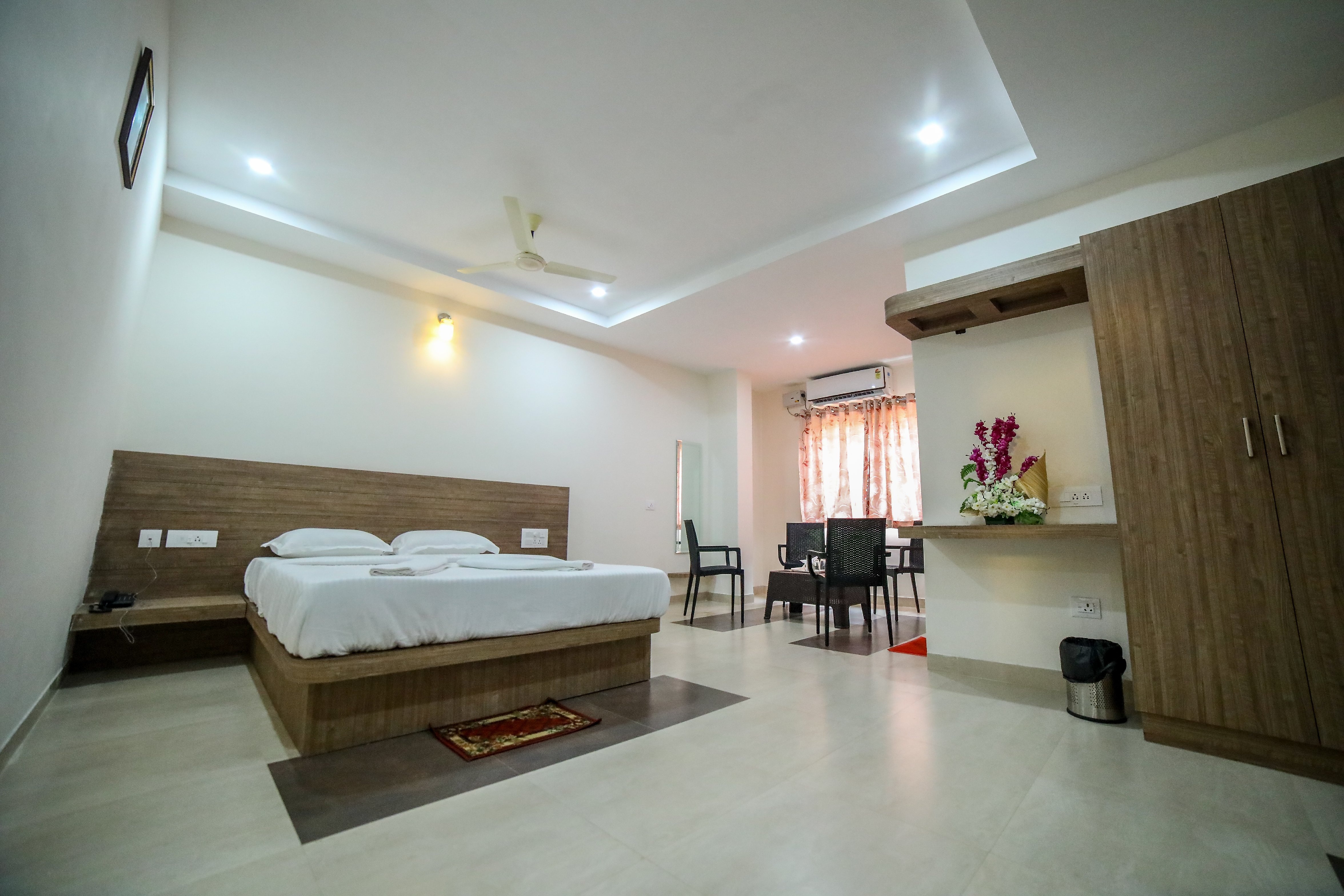 Mandara Residency - Tap to explore photos