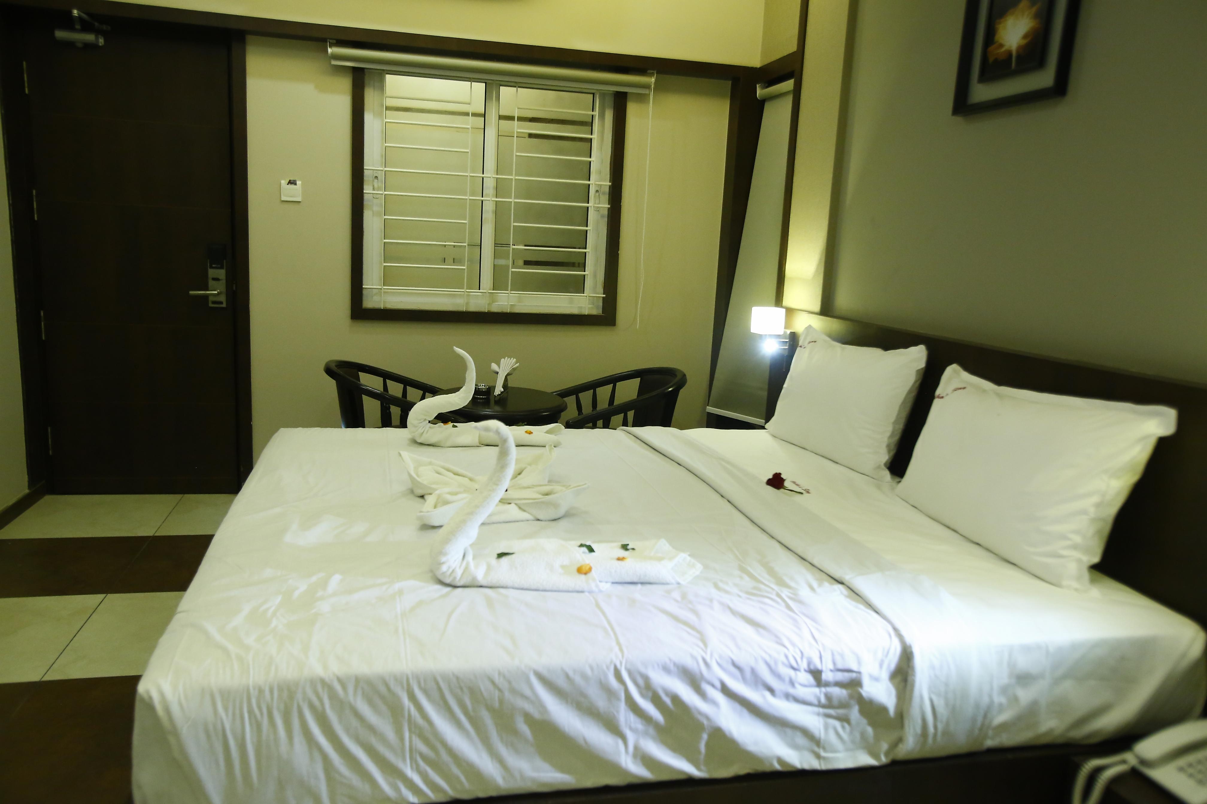 Hotel Vedha's Stay - Tap to explore photos