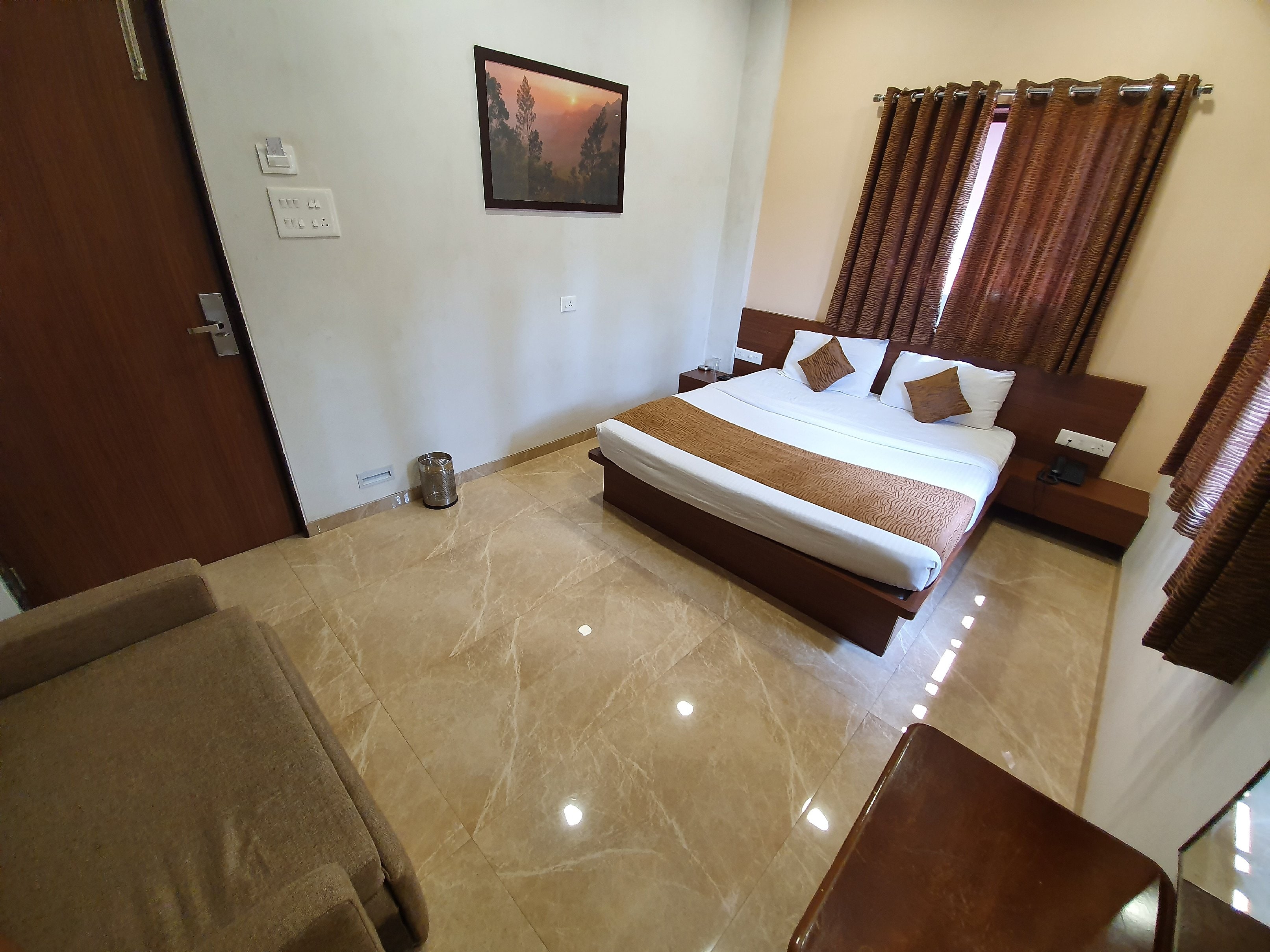 Hotel Montana NX