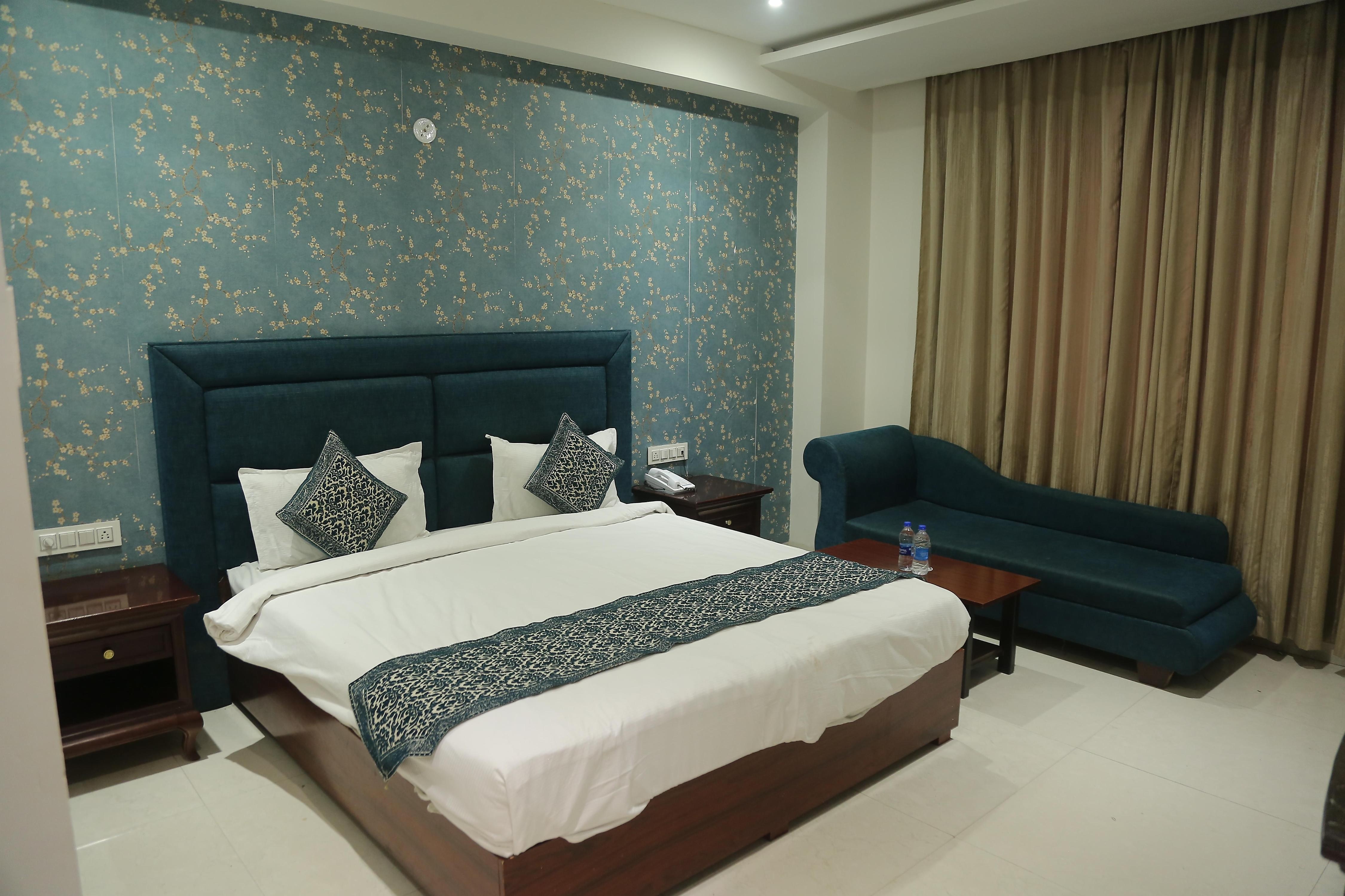 NAKSHTRA HOTEL & RESORT  - Tap to explore photos