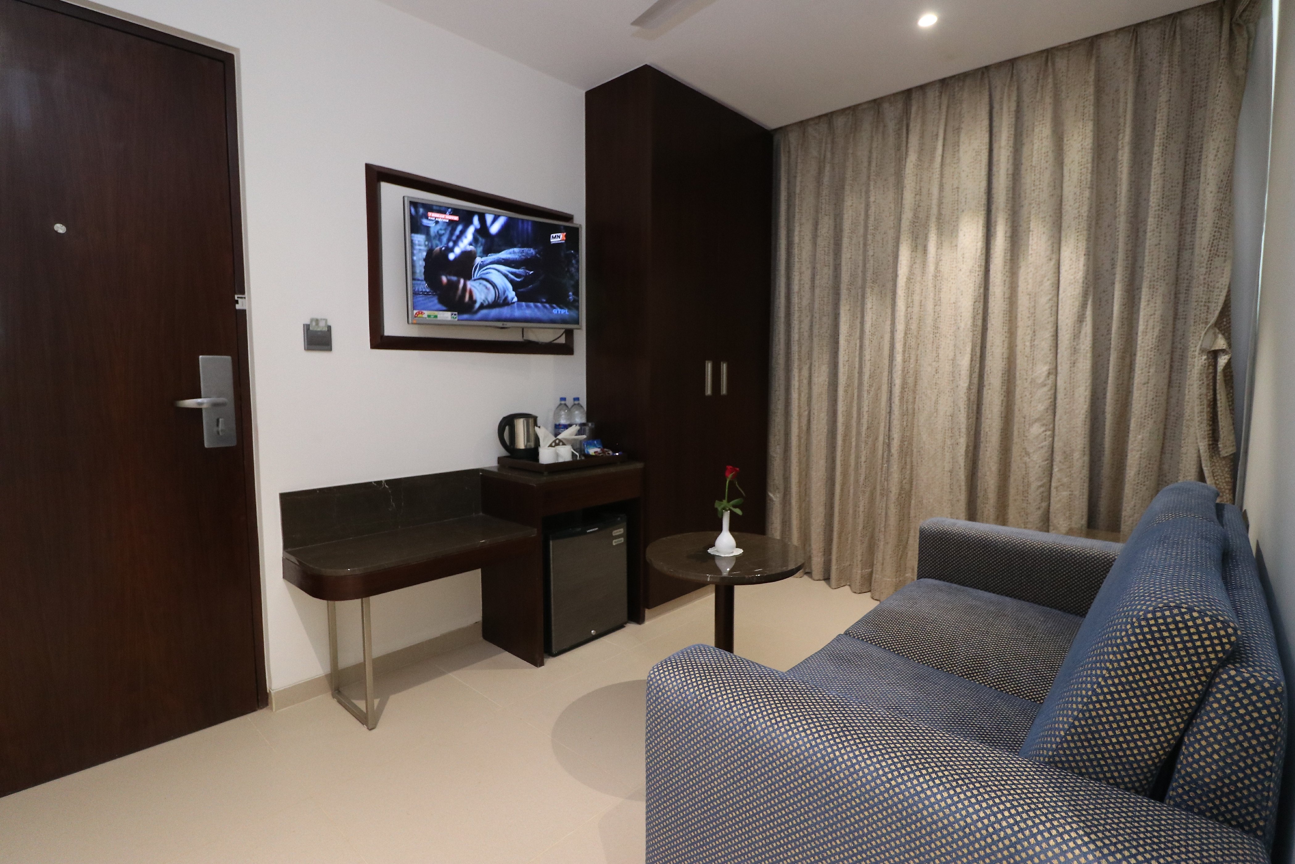 7 Apple Resort, Lonavala 3