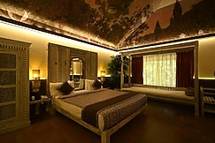 Karhandla Wildlife Luxuries, Kuhi