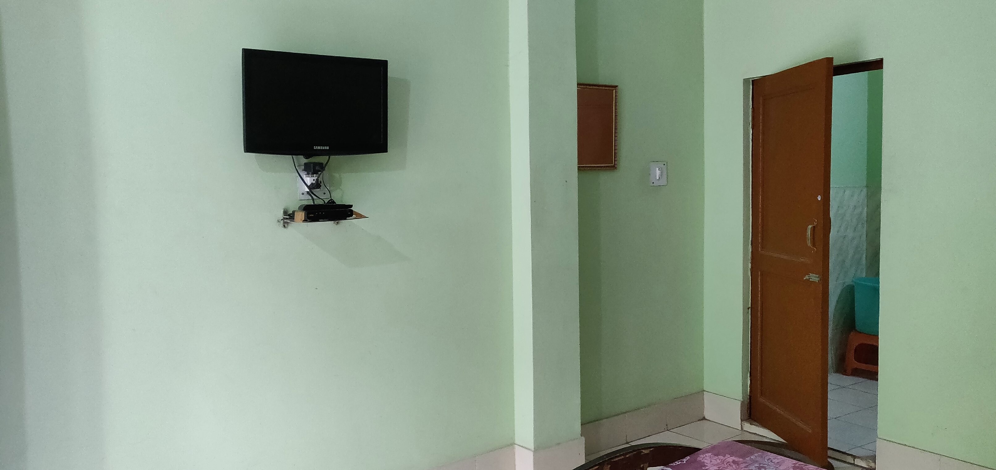 Hotel Diwakar - Tap to explore photos