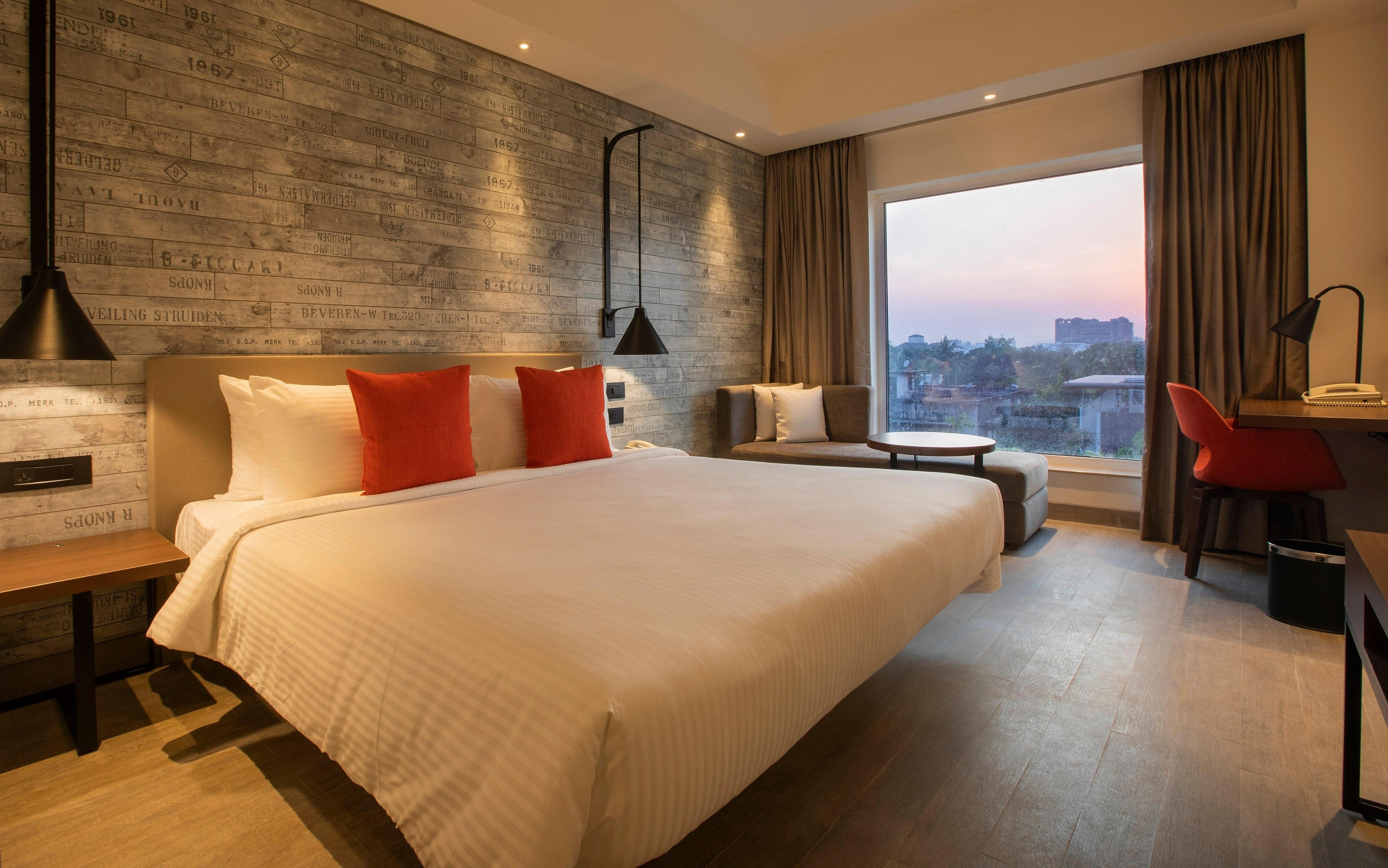 Executive Room 1