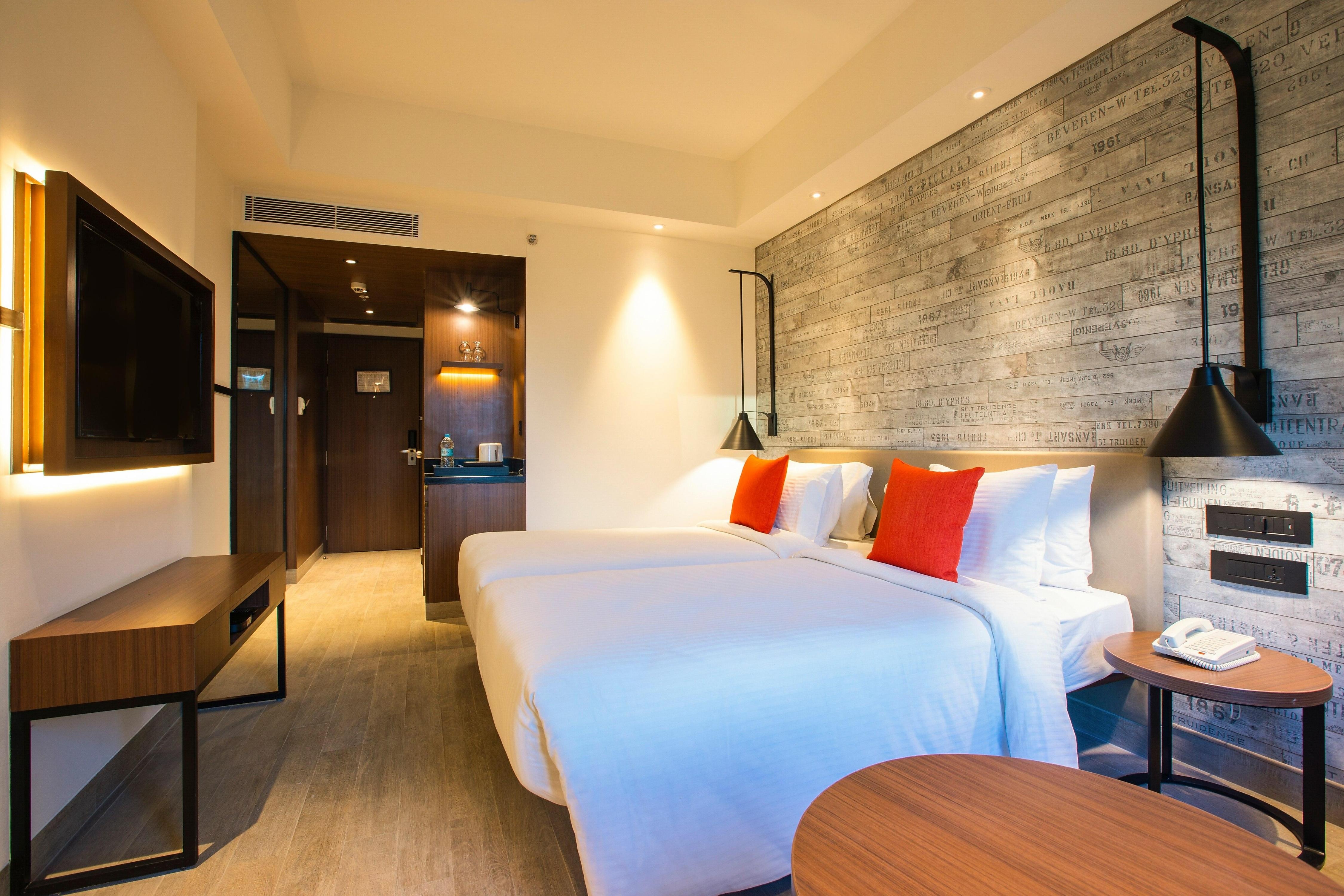 Business Room 1