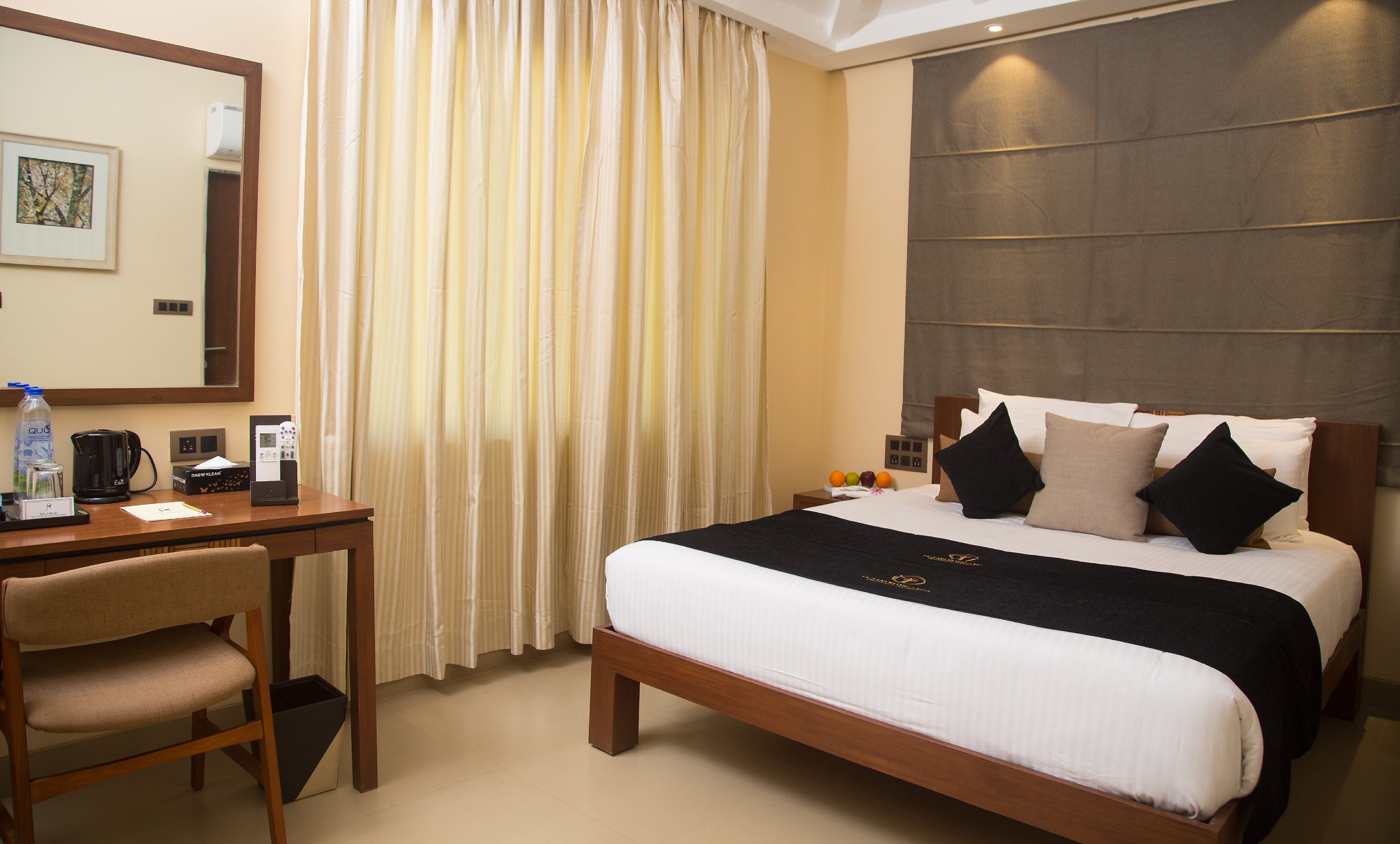 Premium Garden View King room 1