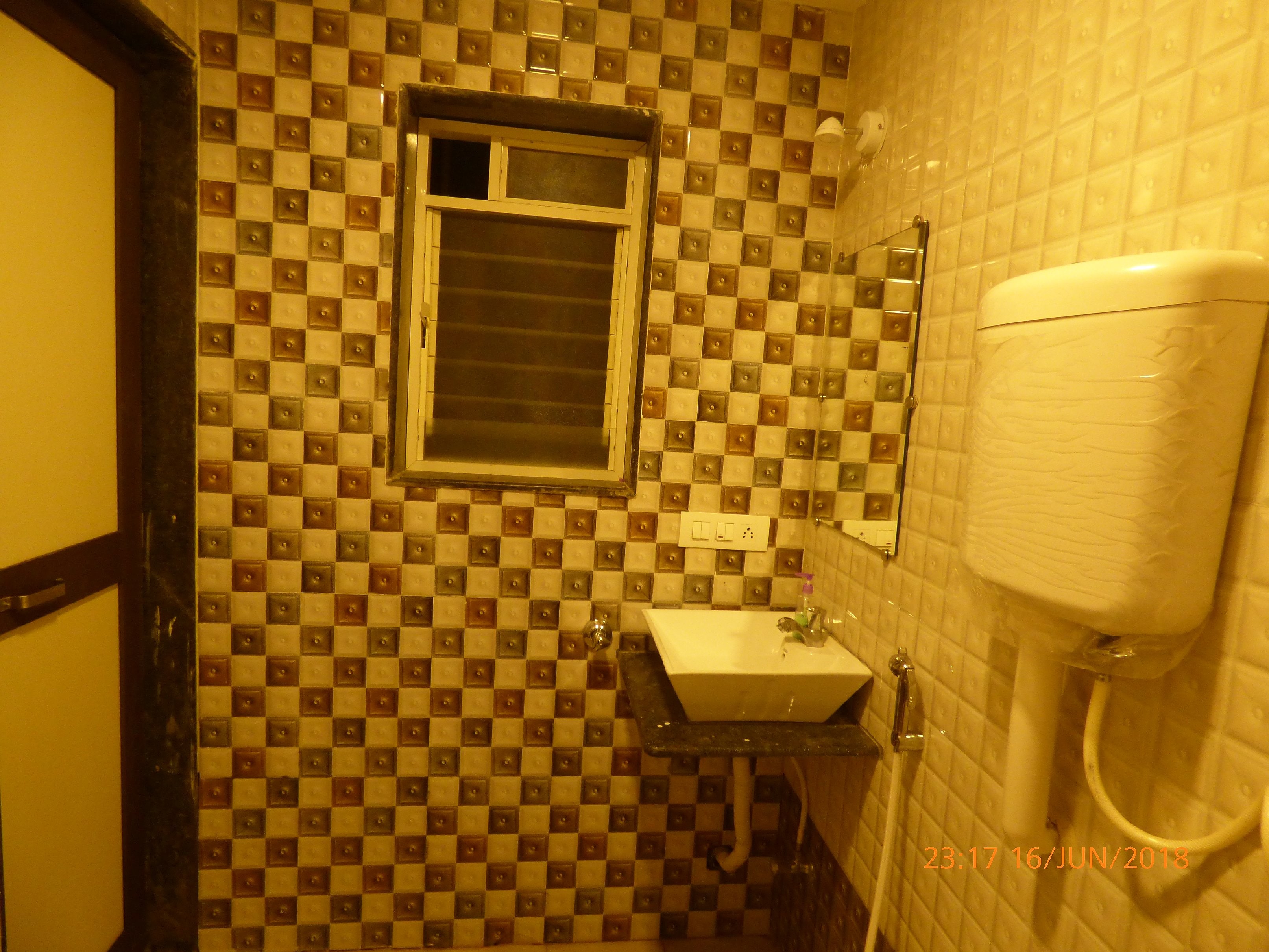 Pinacle inn 2