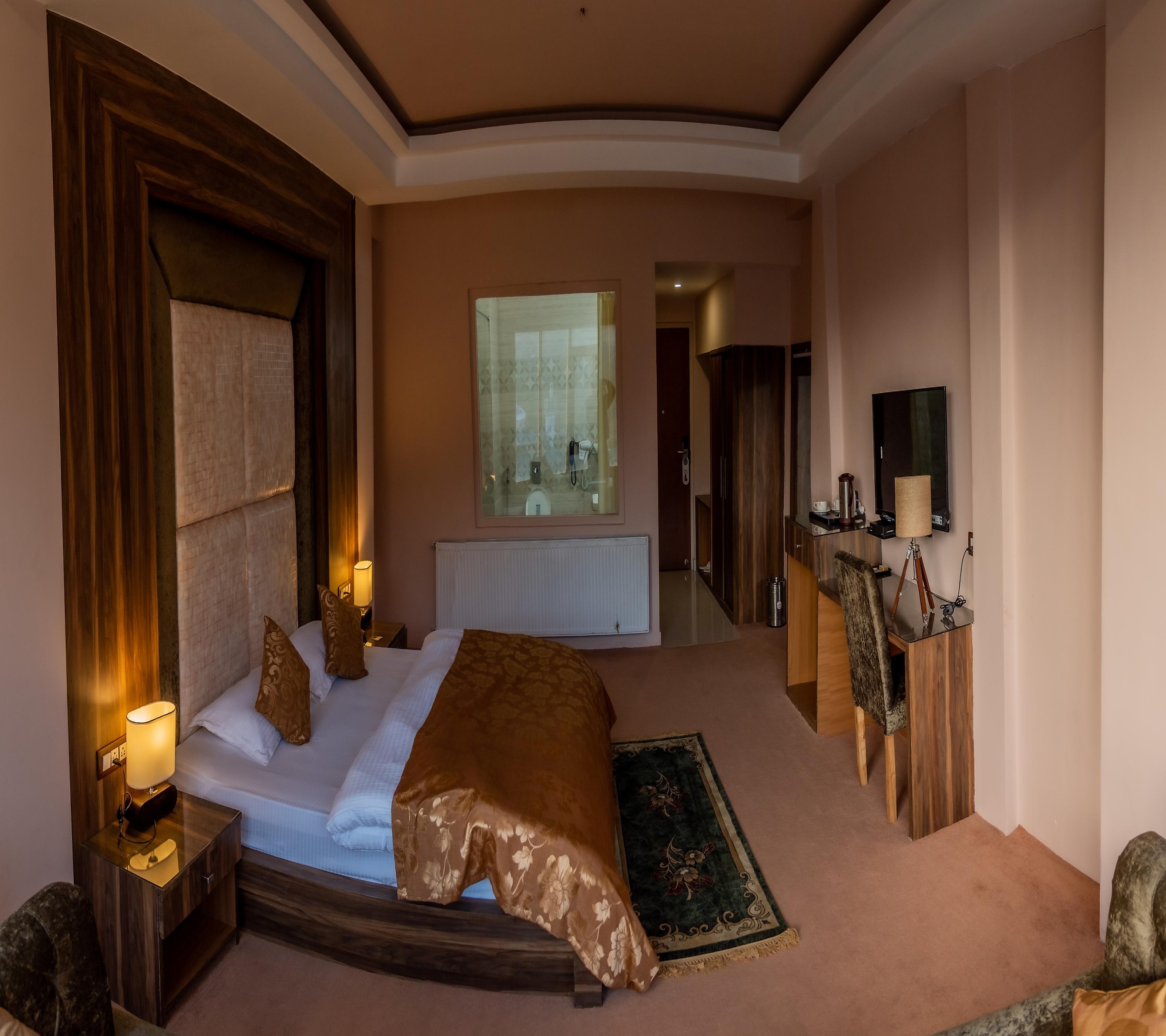Hotel D Meadows Ladakh (Dras) - Tap to explore photos