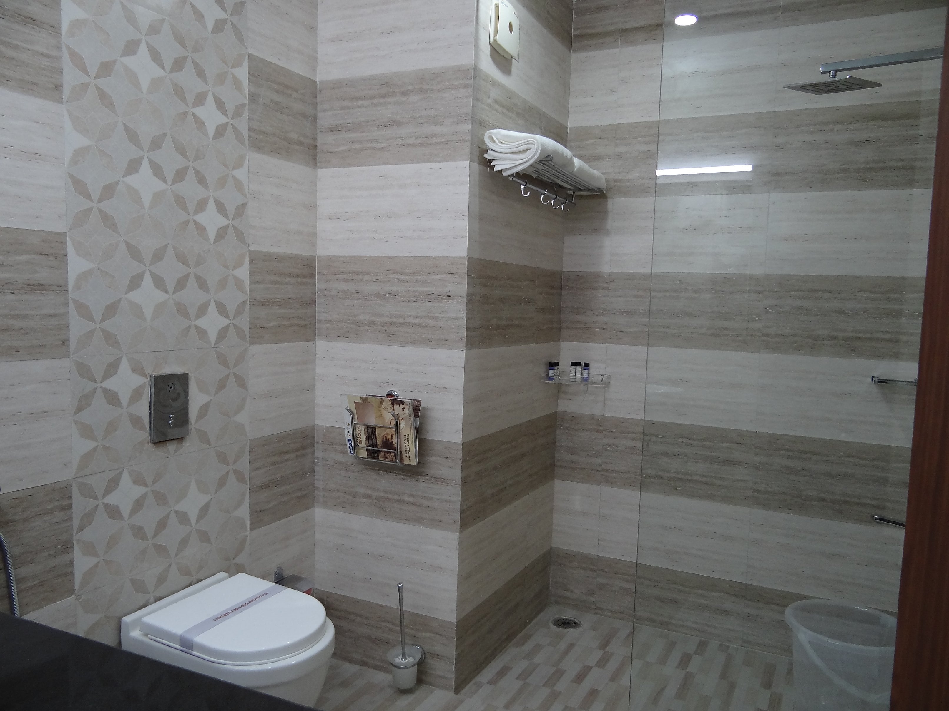 Photo 12