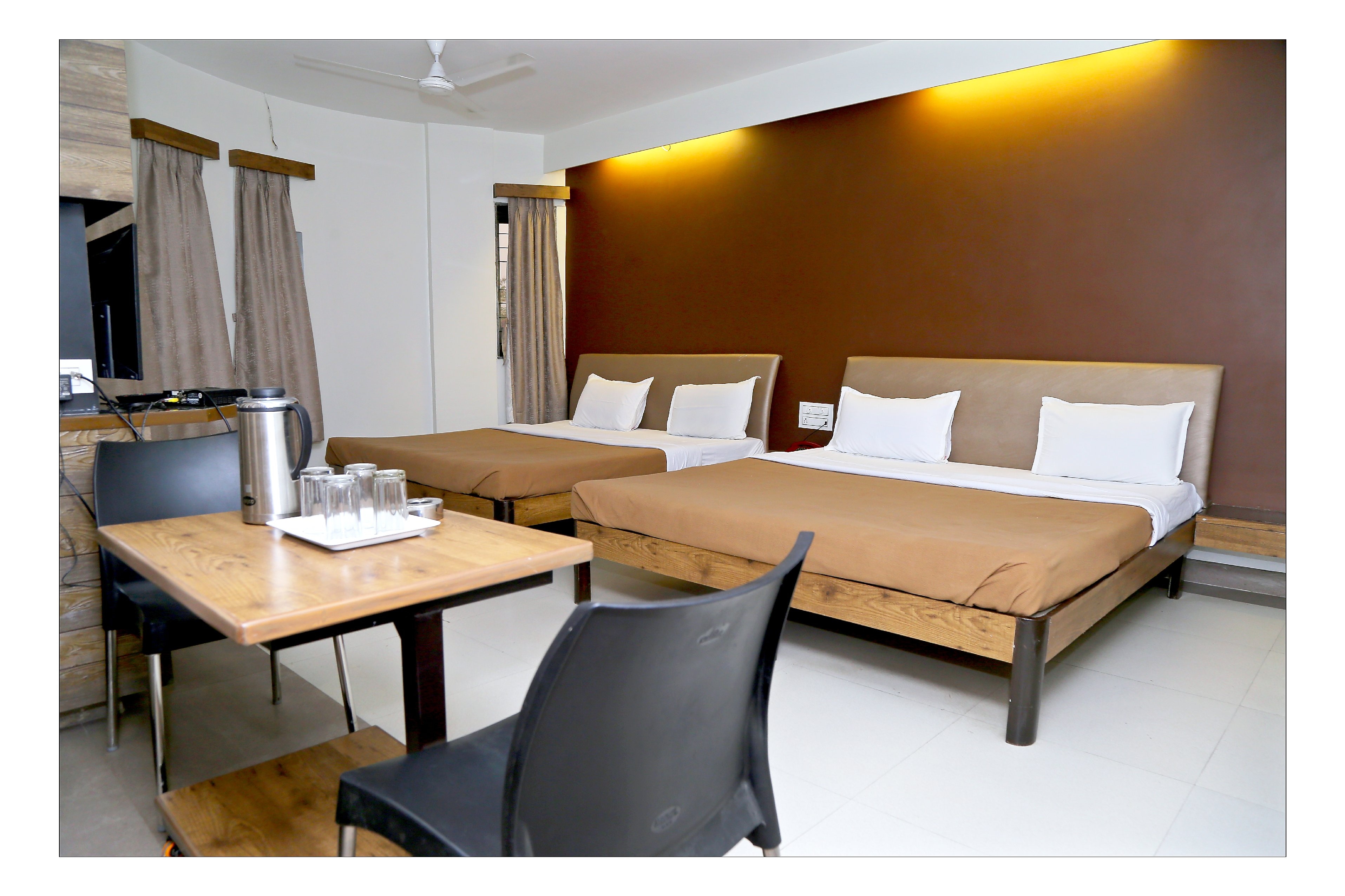 4 BED Room Non AC 1