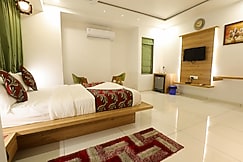 HOTEL YASHRAJ, Morbi